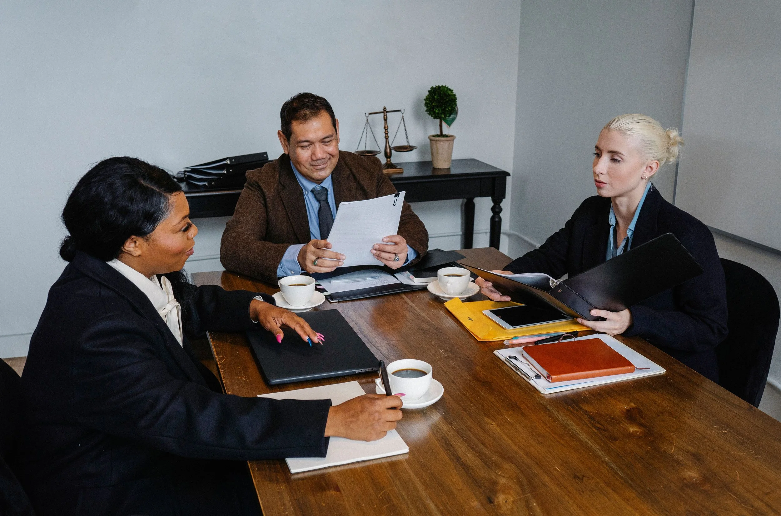 Why your Accountant Should talk to you Outside of Tax Season
