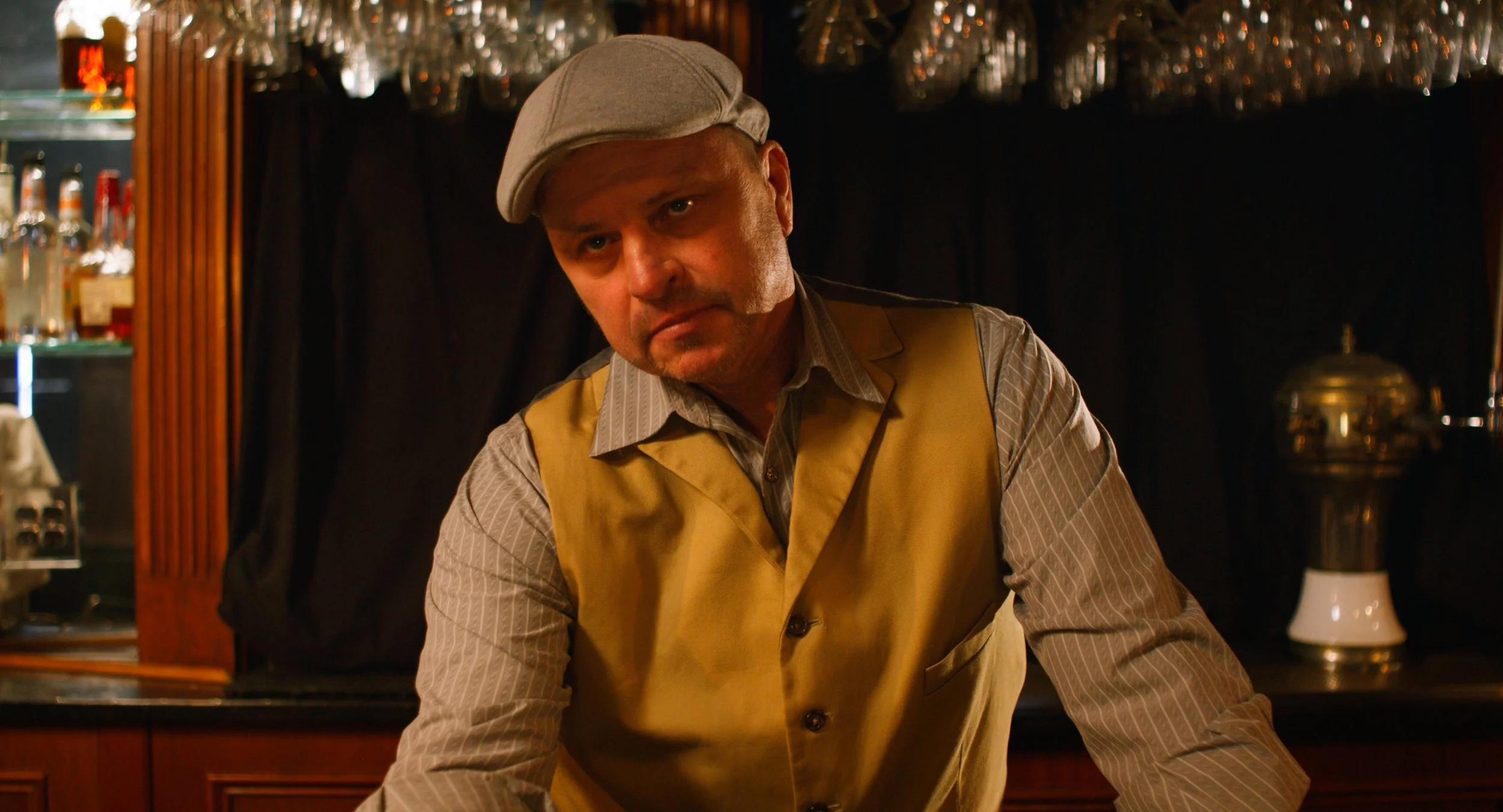 TheBarBetweenTwoRoads_Still_014.jpg