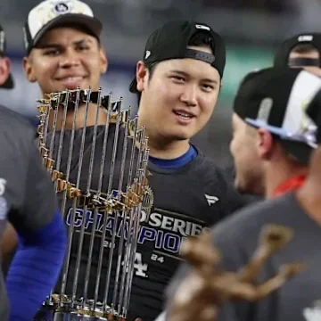 Geometric drawing of an outline square with sections divided by vertical, horizontal, and diagonal lines.