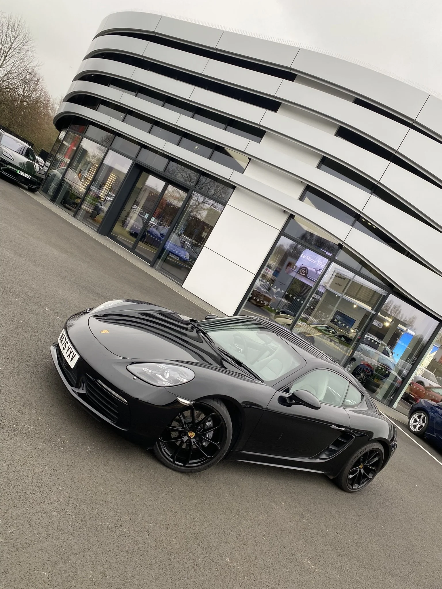 I test drove a 718 Porsche Cayman