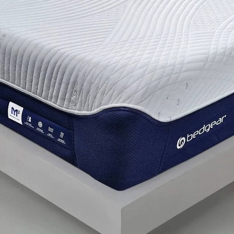 10-M3-Mattress-WashableCover_noCopy-WEB.jpg
