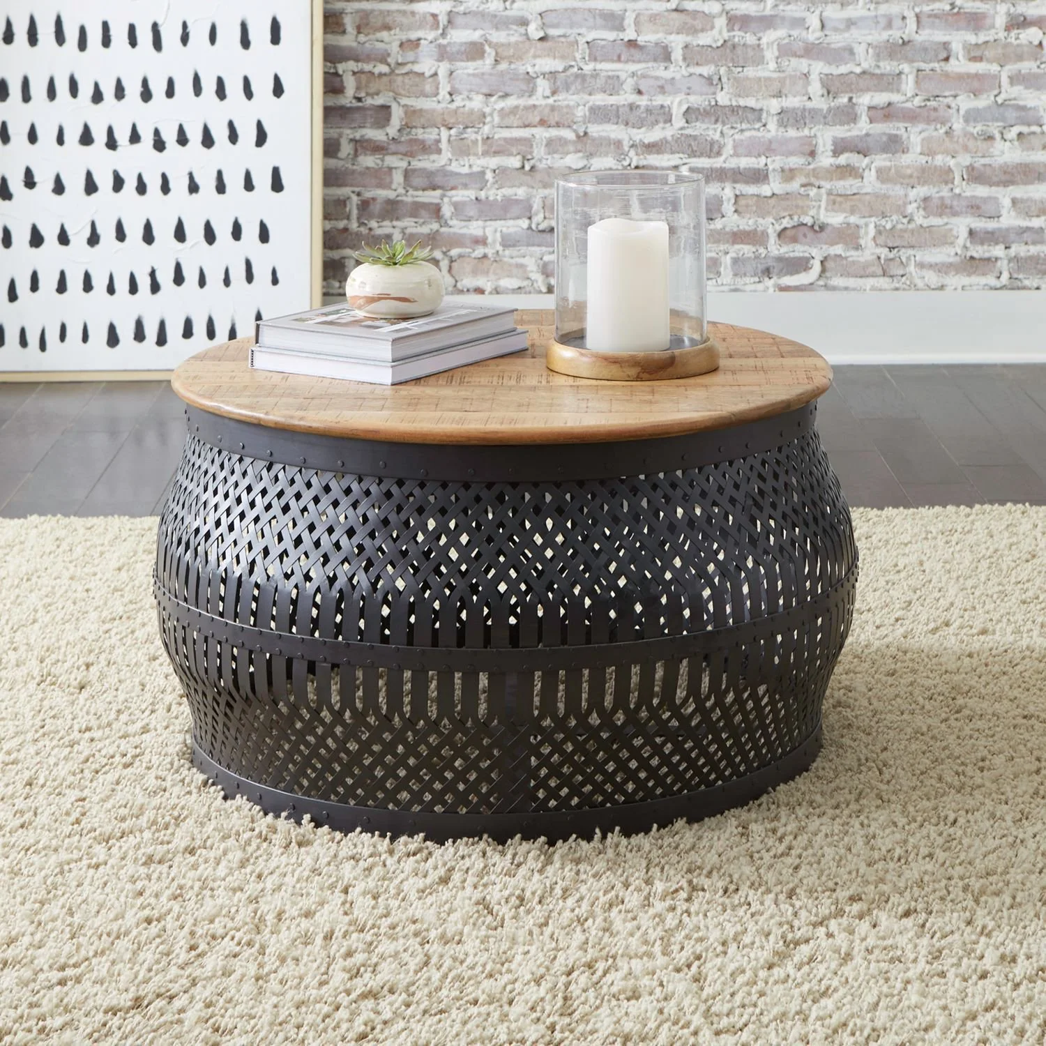 Liberty-Furniture-Shadow-View-Accent-Cocktail-Table-Black_8de8b694-fa29-4304-949c-55b30ae2b420.47534a317023138b1940162d100836f5.jpeg
