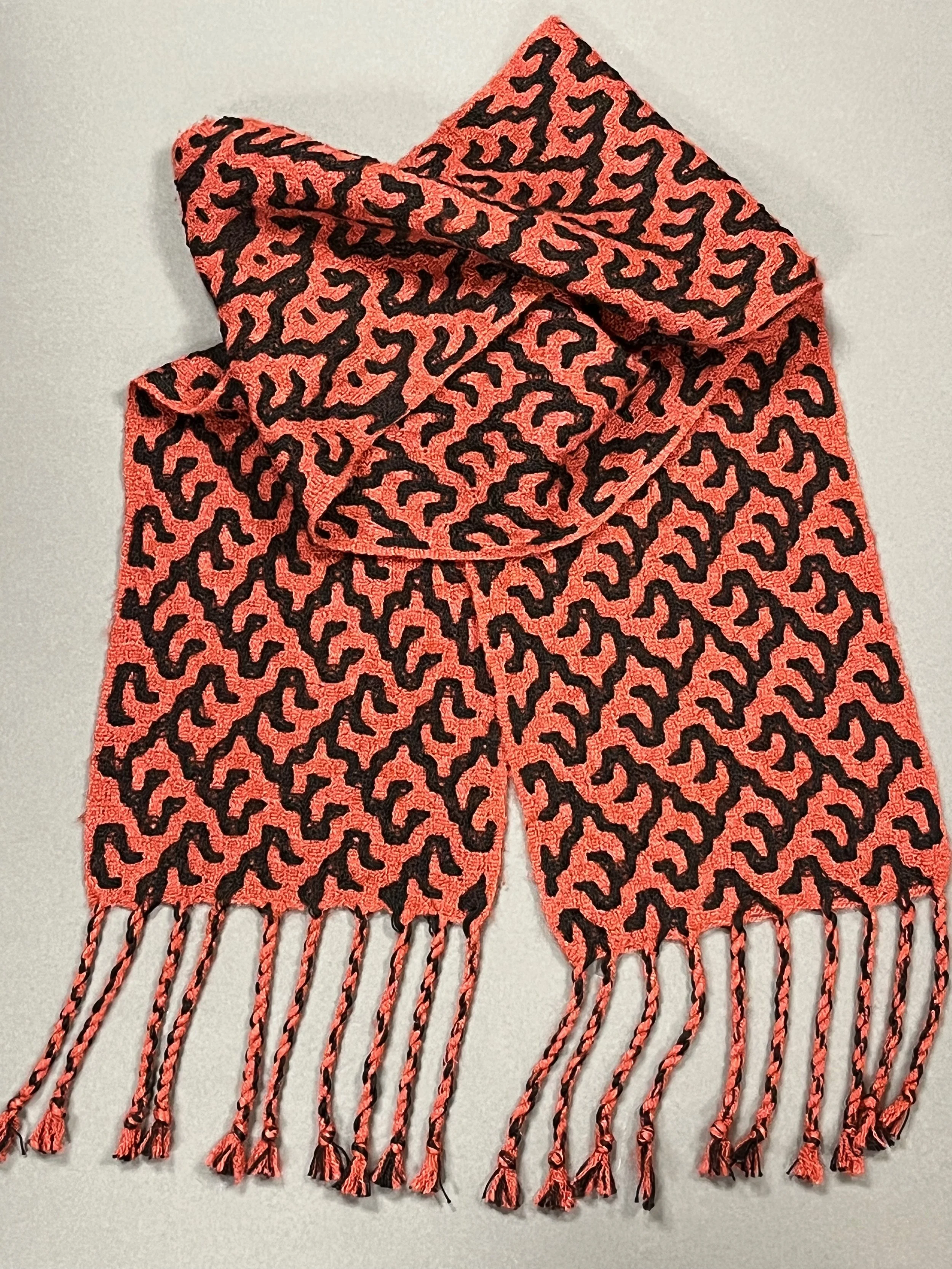 50% silk/50% wool 12-shaft deflected doublweave