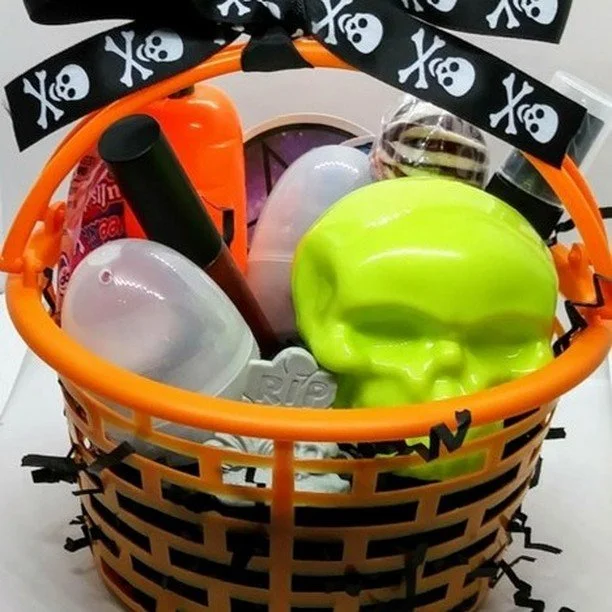 Goth Easter baskets are returning in very limited quantities this year! 
Each basket contains:
1.	1 of 6 exclusive eyeshadows
2.	1 of 5 exclusive glitter blends
3.	1 of 5 exclusive face products
4.	1 of 5 exclusive lip products
5.	a mini setting spra