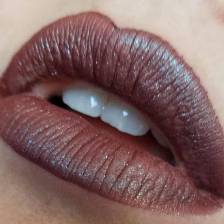 Apathy liquid lipstick