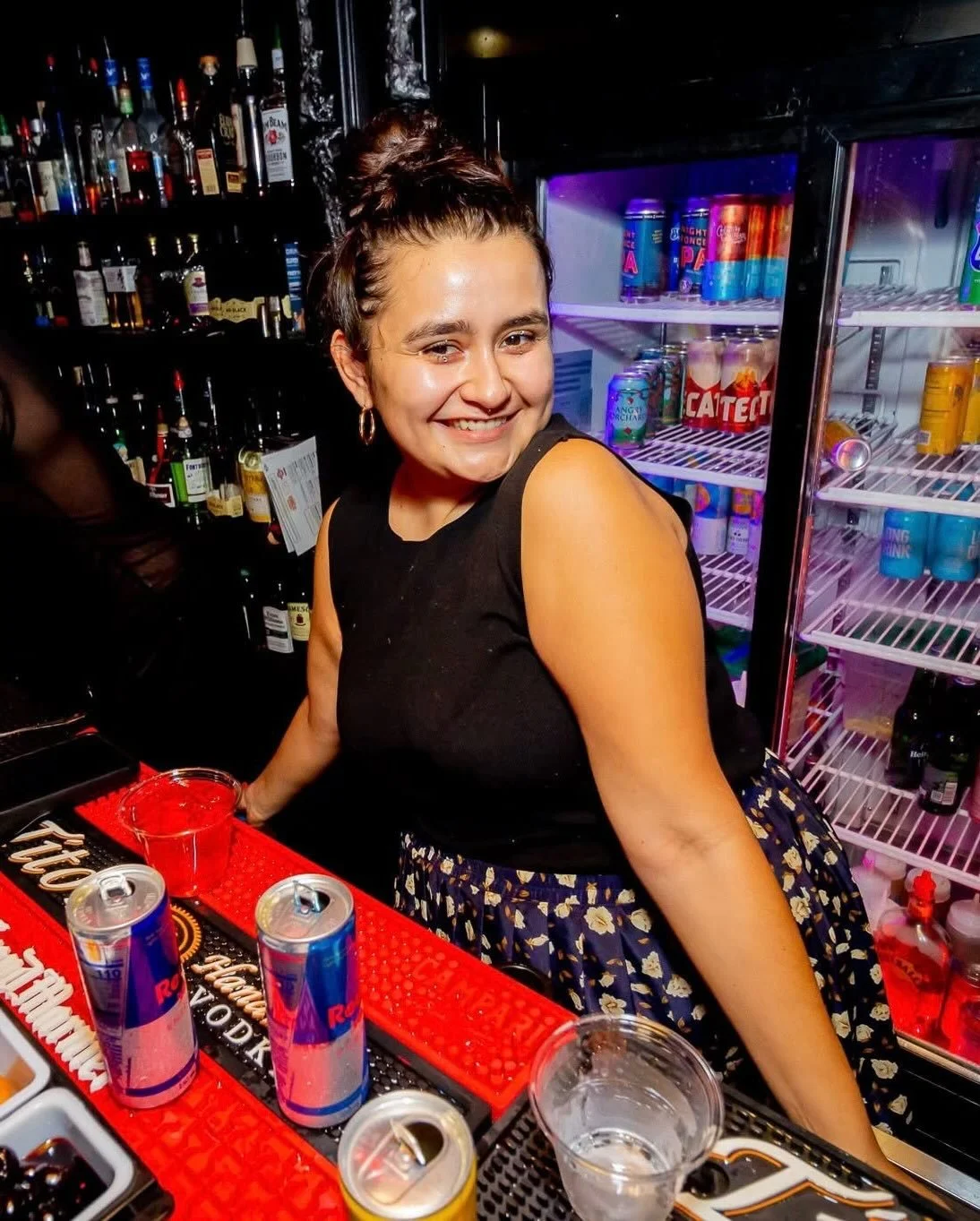 Drag Bingo and Burlesque tonight! Come see @zoegranoli behind the bar! No Cover downstairs alllll night 💋