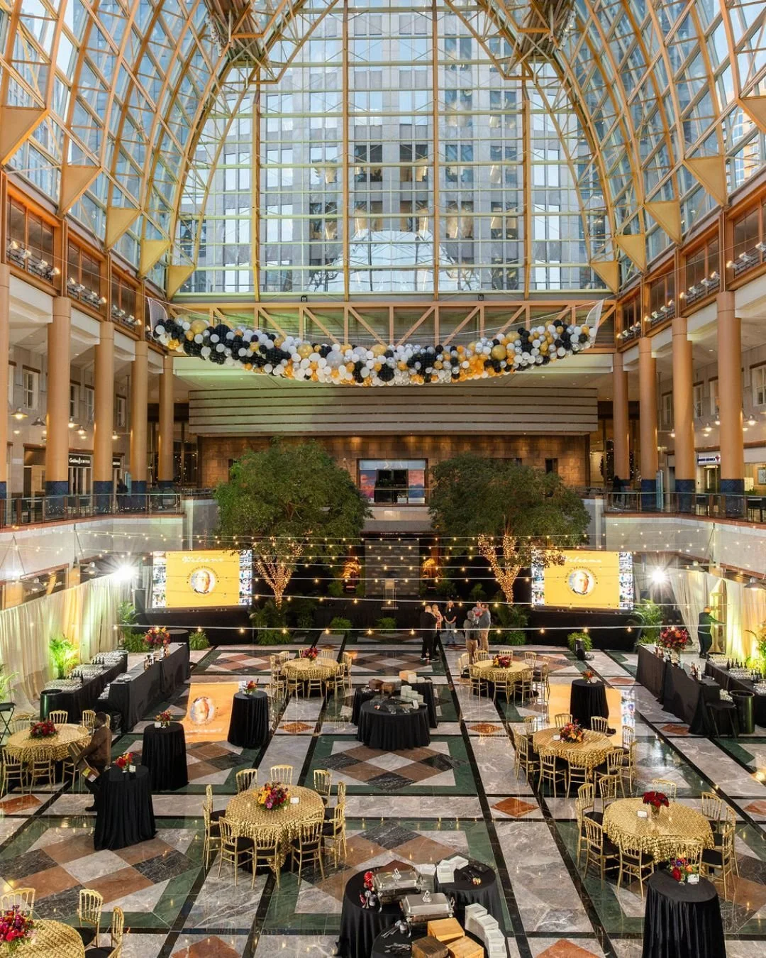 Founders Hall is set for an unforgettable evening.✨ The perfect backdrop for Uptown Charlotte&rsquo;s biggest moments. 

Venue: @foundershall_events 
Catering &amp; Bar: @bestimpressionscaterers 

Link in bio to inquire about your event.