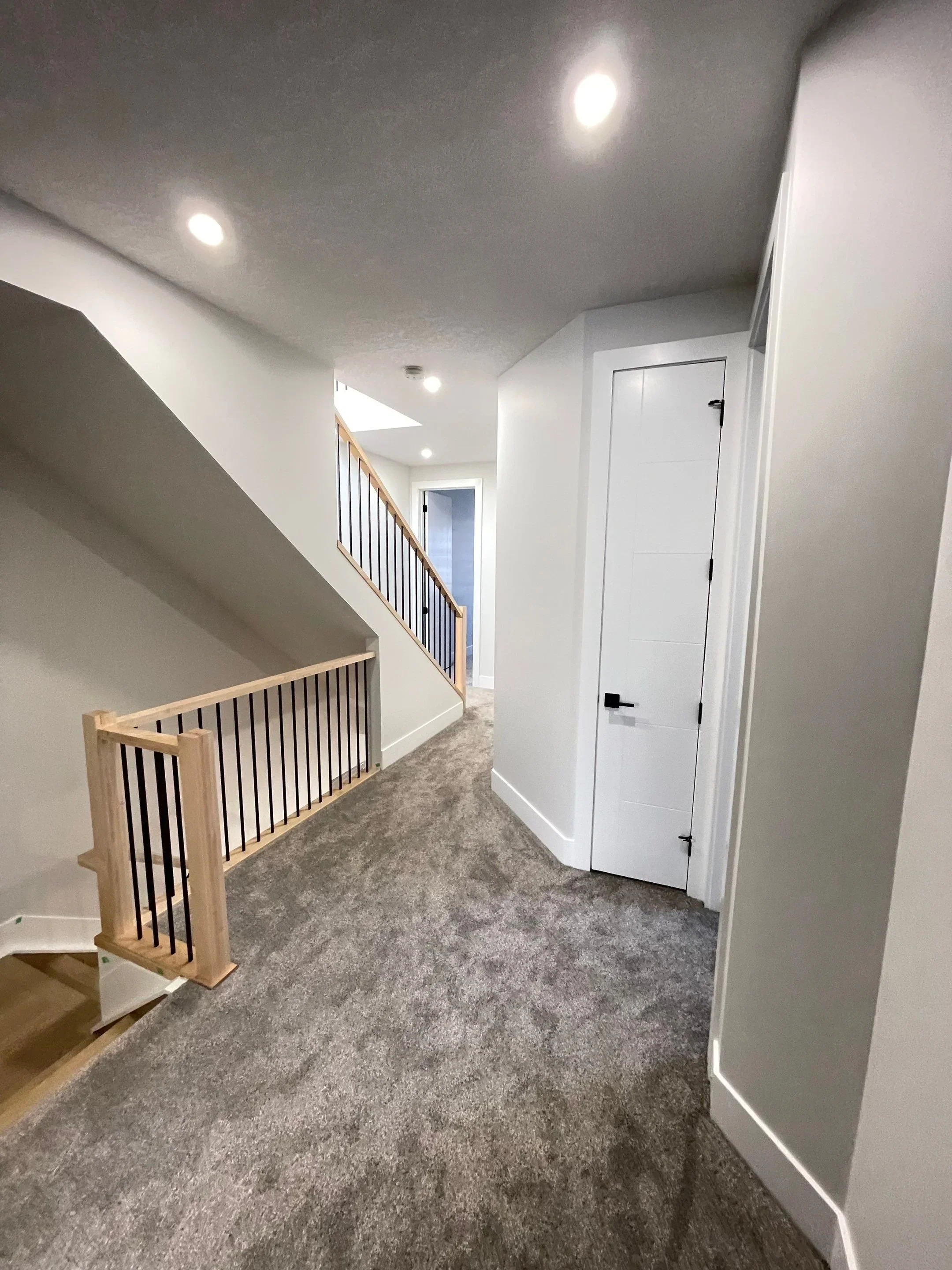 Archive Contracting-new-build-bonnie-doon-edmonton-alberta-hallway.webp