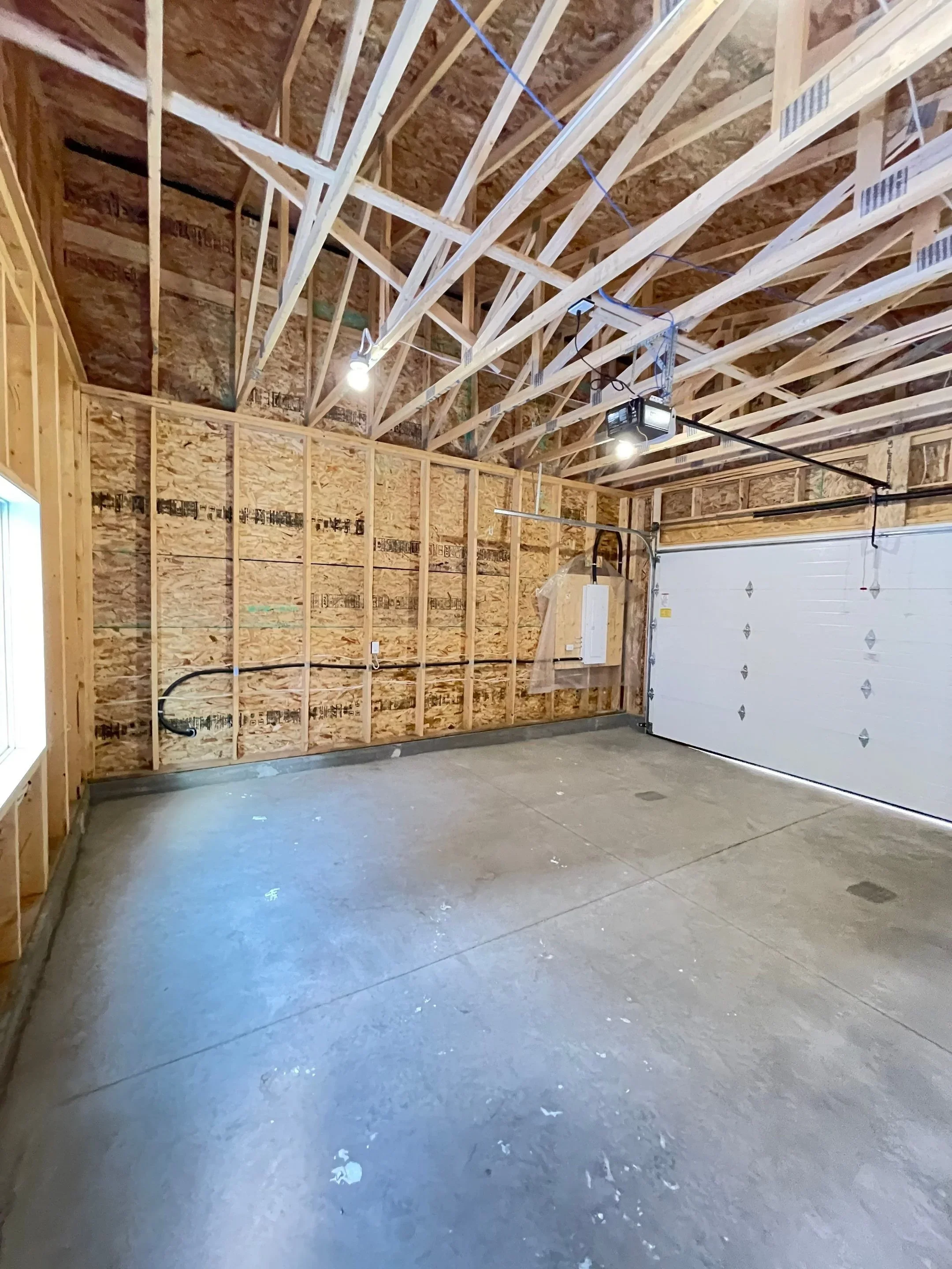 Archive Contracting-new-build-bonnie-doon-edmonton-alberta-garage.webp