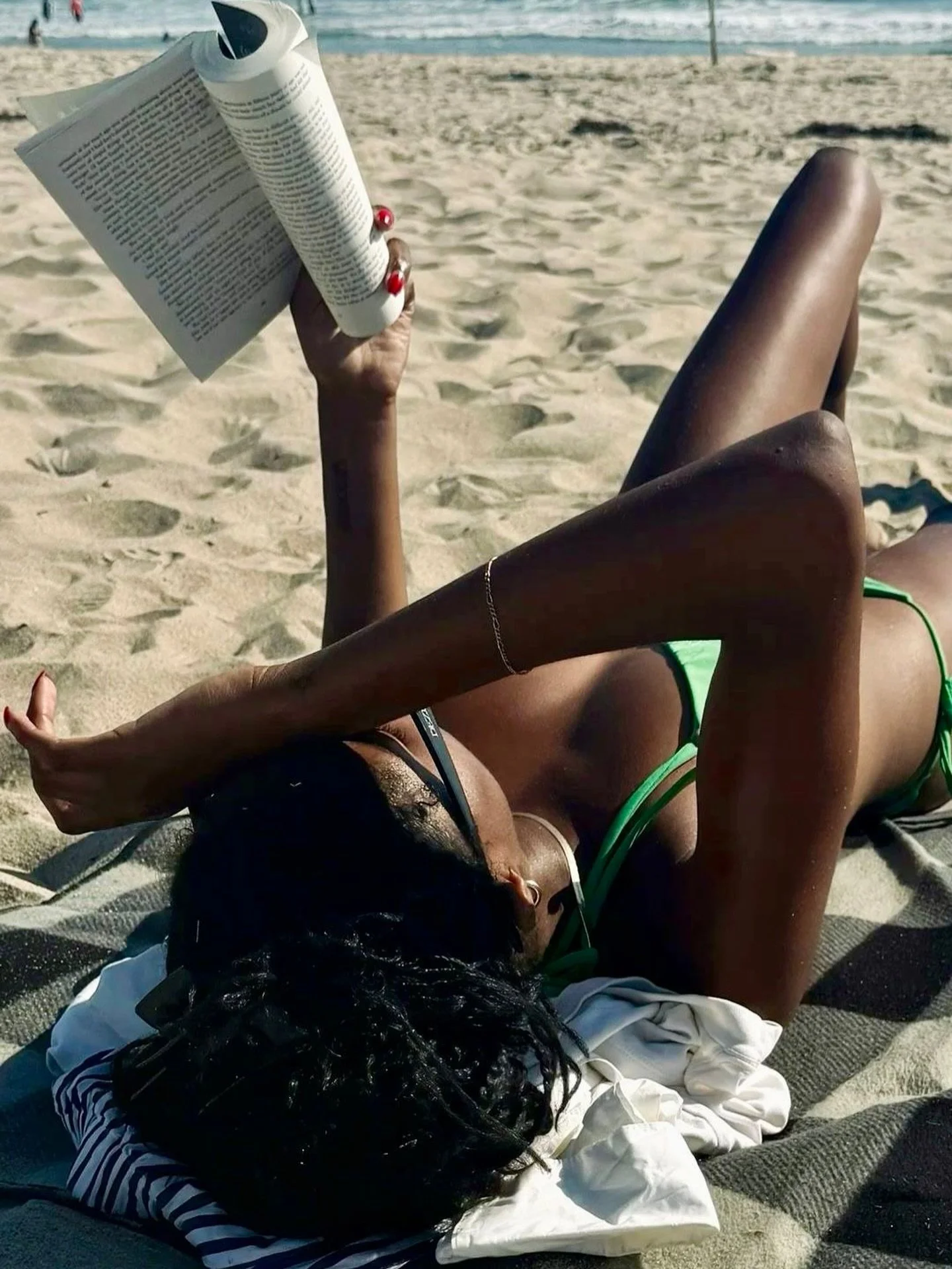 No rush&hellip; Just sun on your skin, a book in your hands and time moving gently around you. 

2026 is about slowing down, right?