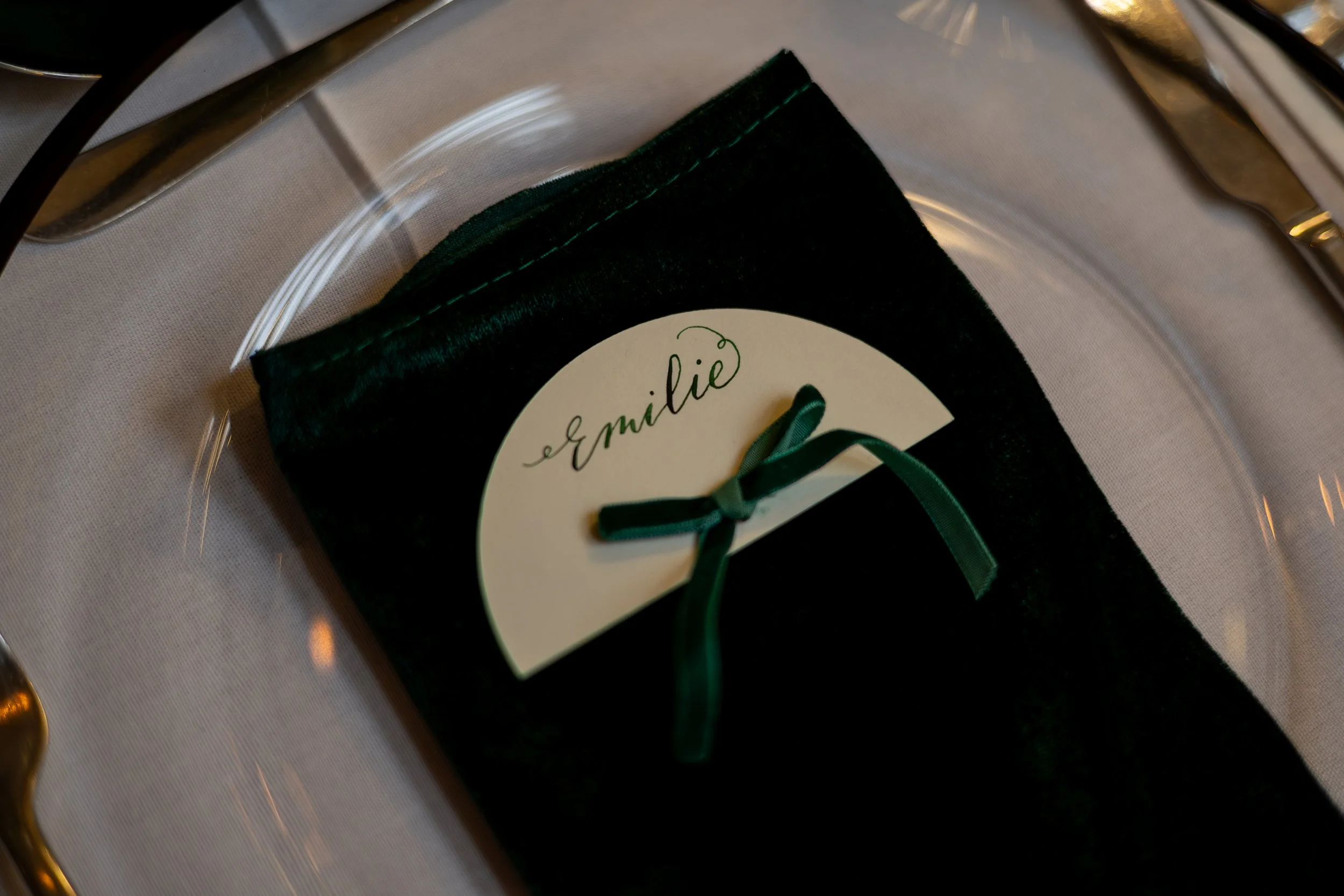 Place Cards &amp; Wedding Etiquette: Calligraphy Place Cards for UK Weddings