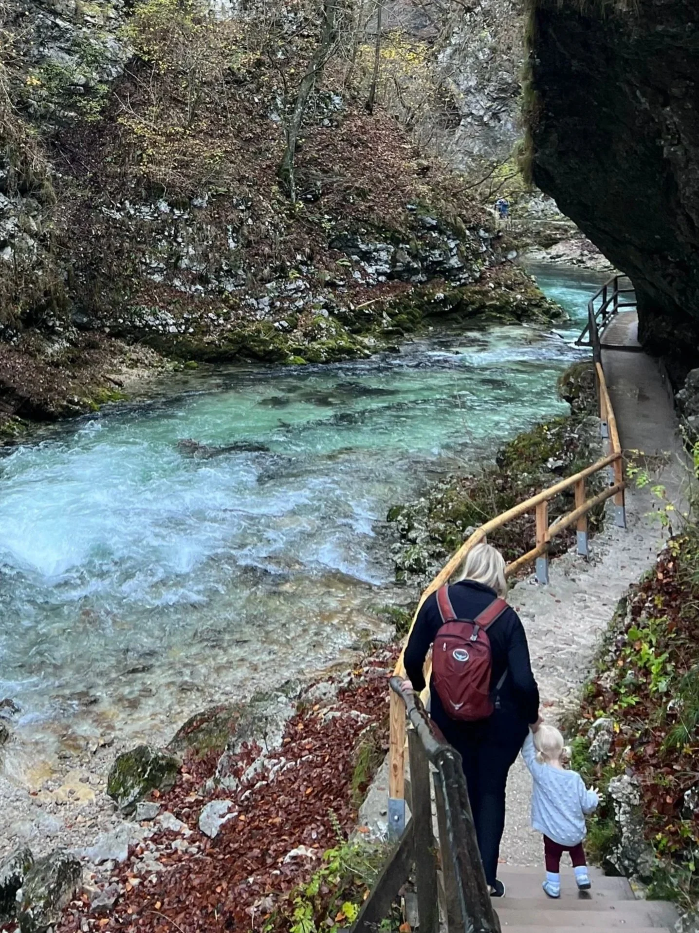 Erica hiking with her daughter, enjoying the outdoors and family life she often connects with clients about in her Fargo–Moorhead therapy practice.