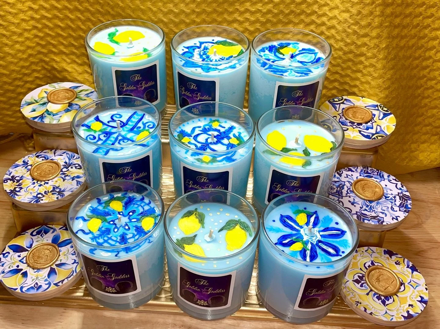 📯Coming soon to the website! (Available at our next pop up event )
Introducing Weekend in Amalfi 🍋 🌊One of a kind hand painted artwork with wax colors. 🎨 Art &amp; Aromatherapy! 

Scent details: Fresh Lemons, Lemongrass, Italian Bergamot, our cur