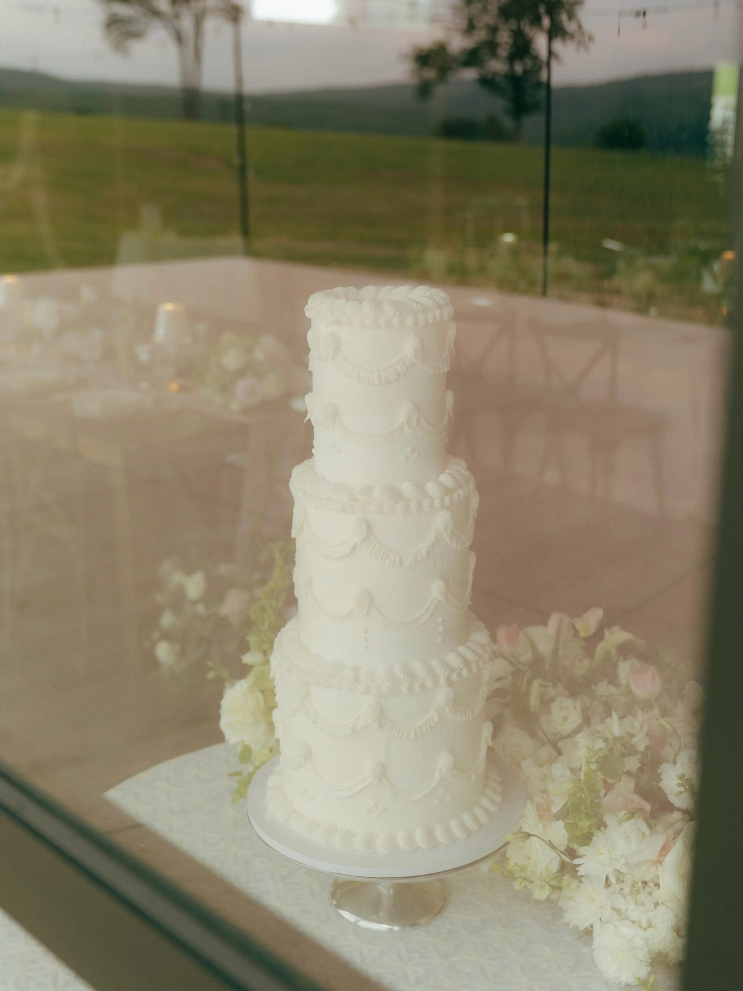 An ode to softness &amp; detail 🤍

Planning: @savannahlovesweddings 
Photo: @sierrabruningphoto
Venue: @plentywoods.venue
Faux florals: @dropaflowernwa
Photography-@sierrabruningphoto
Cake- @eatsbyannie_
Content creation- @lukaseventsco
Audio Guest 