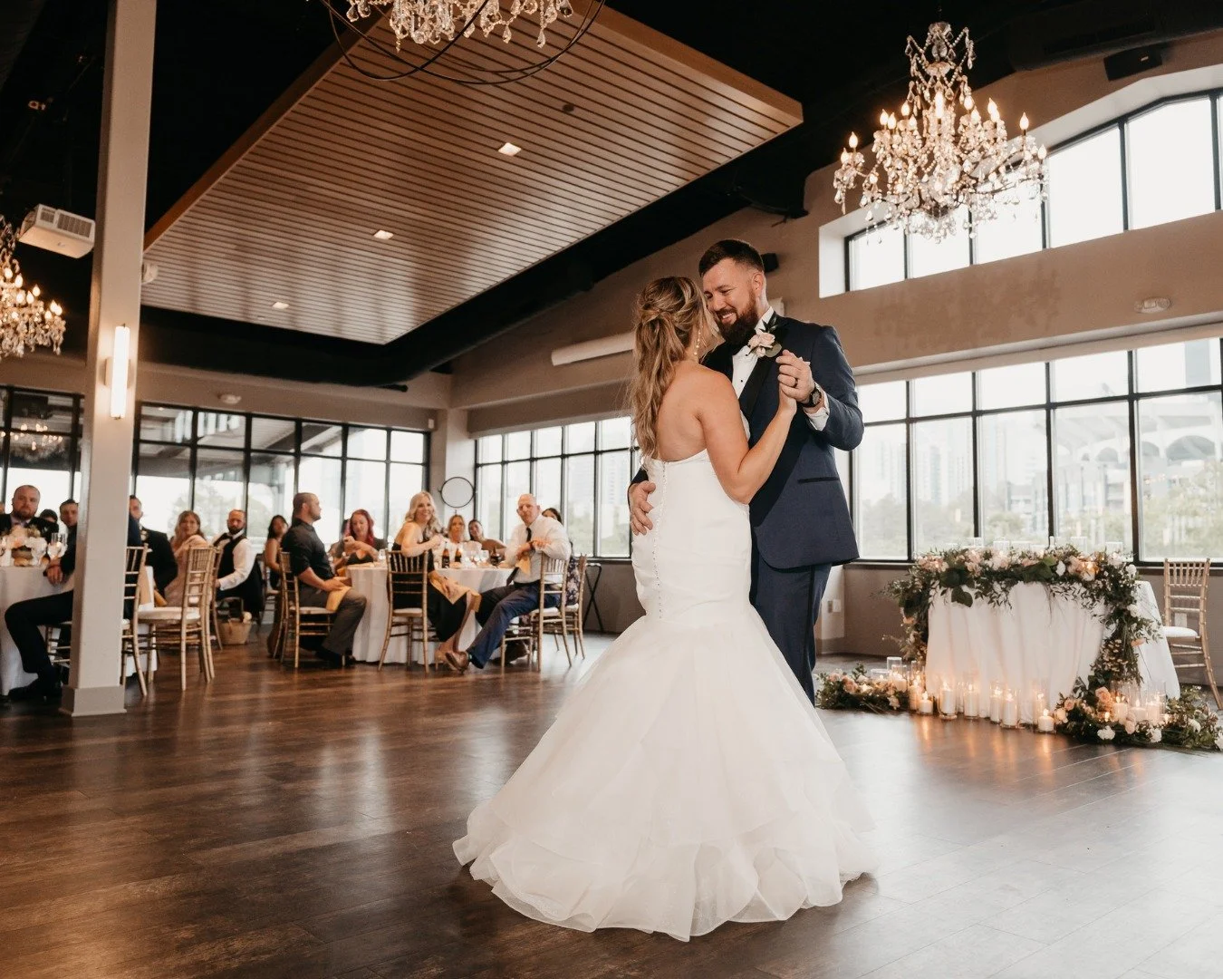 The kind of love that makes the whole entire room glow ✨

Venue - @grandbohemiancharlotte @terrace_atcedarhill
Planner - @magnificentmomentsweddings
Invitations - @mintedweddings
Rings - @diamondsdirect
Dress - @mariolkasbridalboutique
Bridesmaids Dr