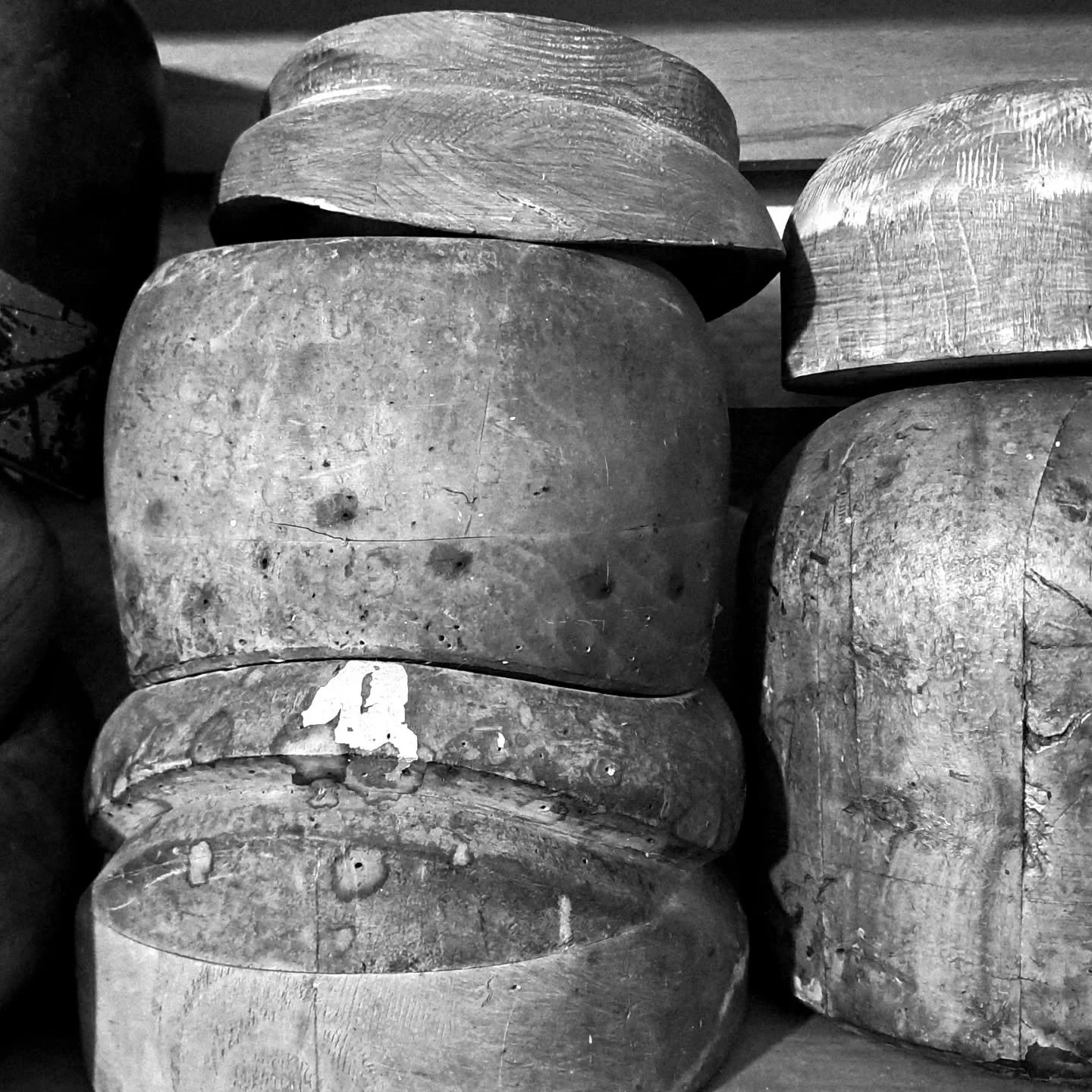 4 Day Millinery Courses in S W France
All inclusive residential and non residential available 
Learn, laugh and have great fun!
#millinery #courses #hats #learning #swfrance