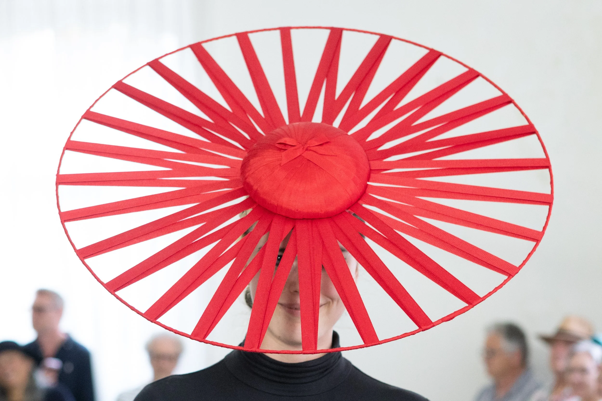 donna-hartley-millinary-handmade-fashion-hats-france-gallery-donnas-work-33.jpg