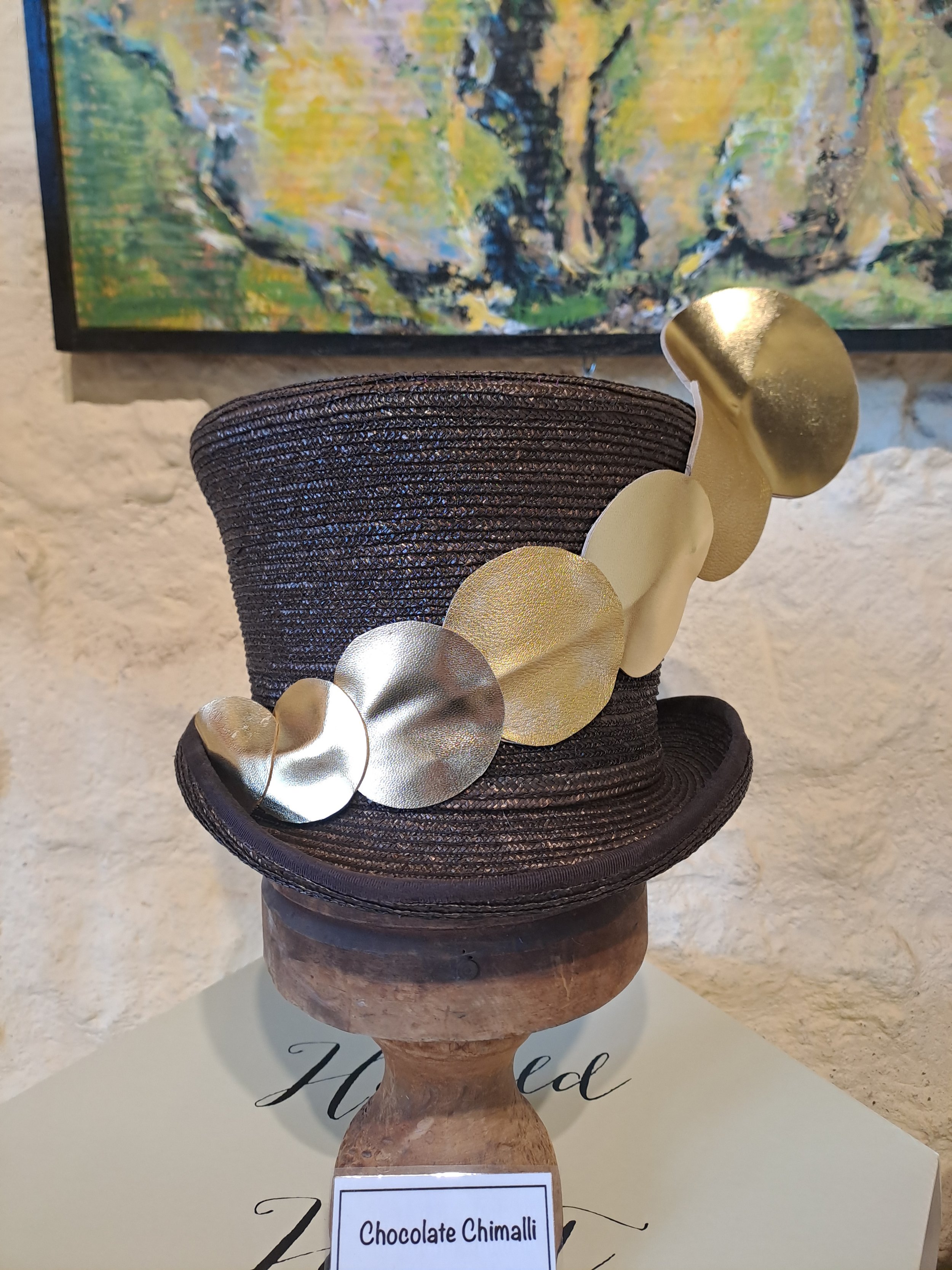 donna-hartley-millinary-handmade-fashion-hats-france-exhibition-gallery-27.jpg