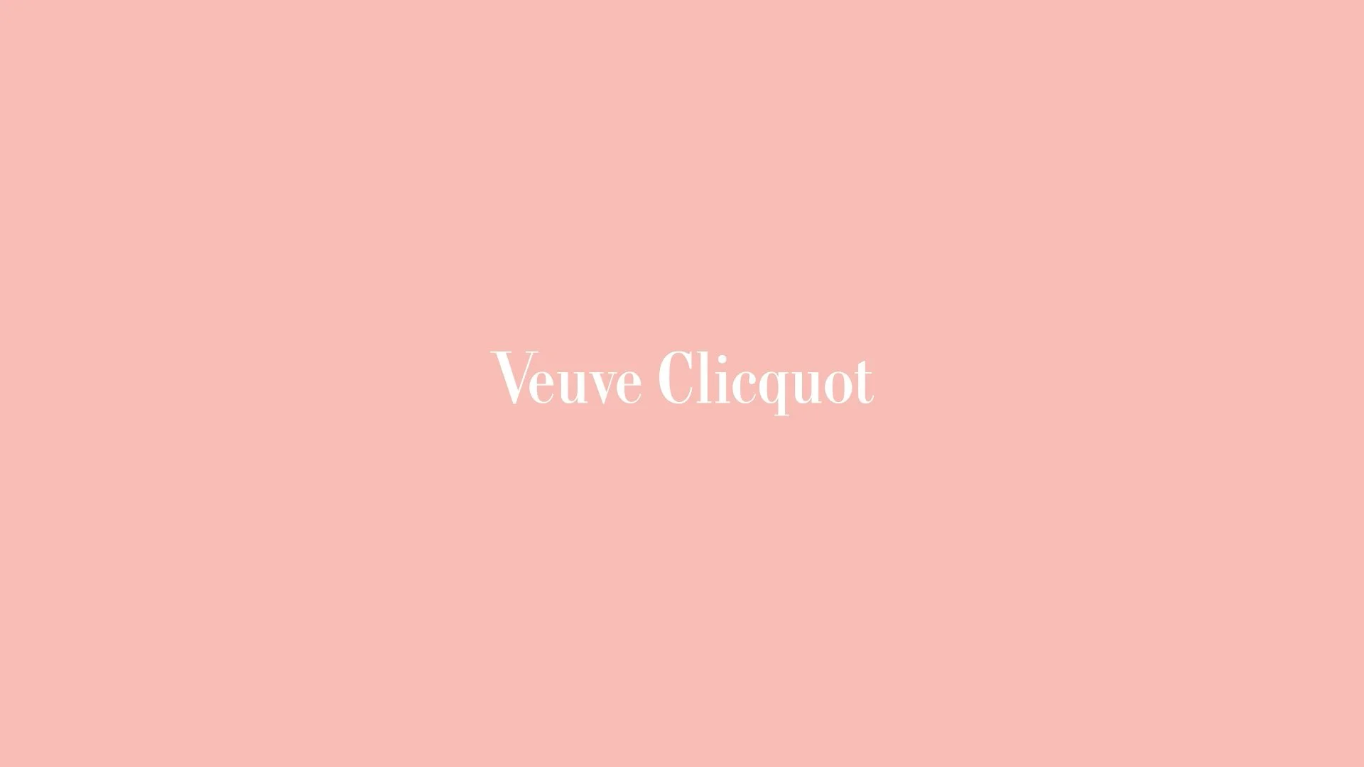 Un fond rose pastel avec le texte blanc 'Veuve Clicquot' au centre.