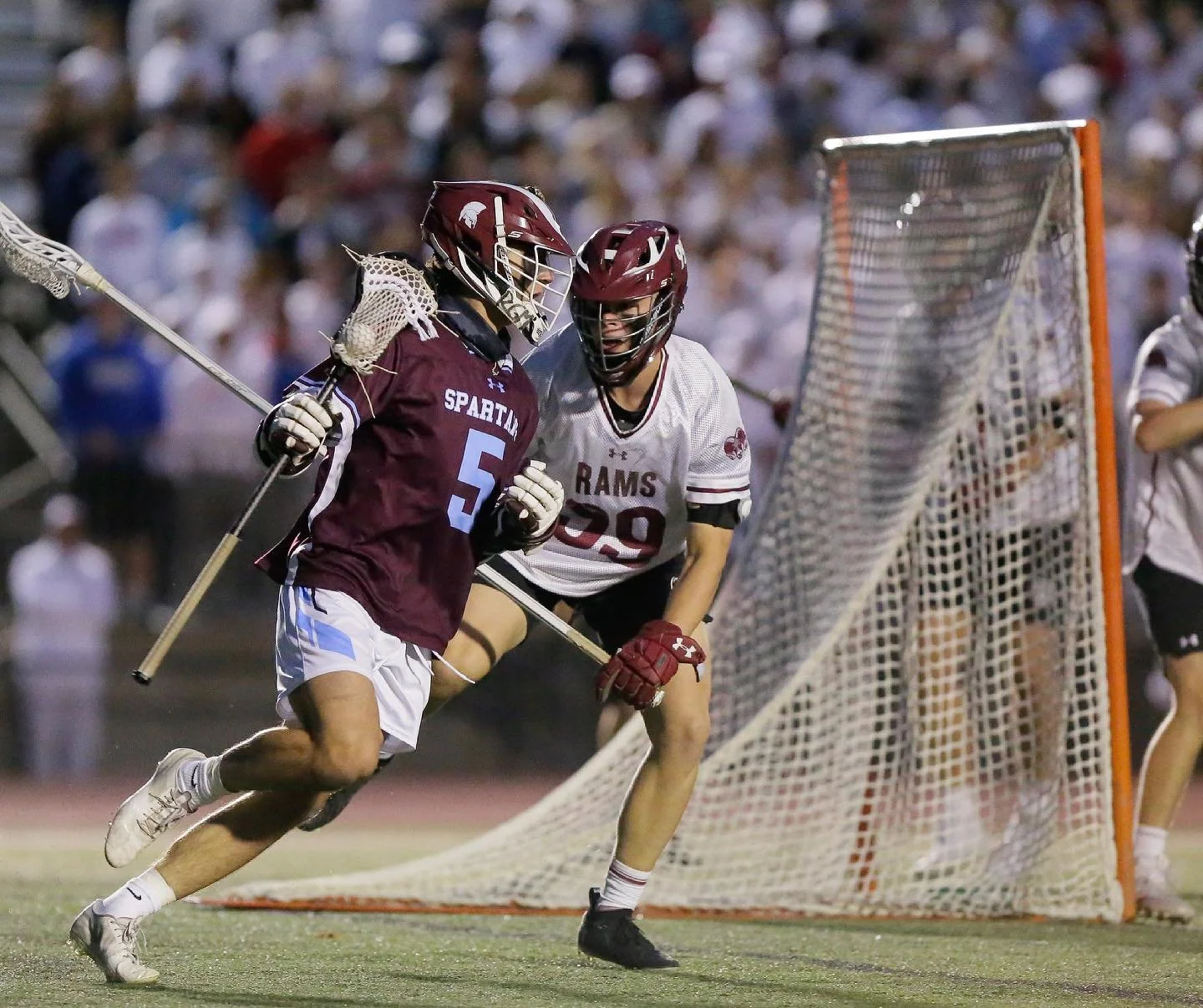 DeSmet takes on MICDS in Missouri Class 2 State Championship