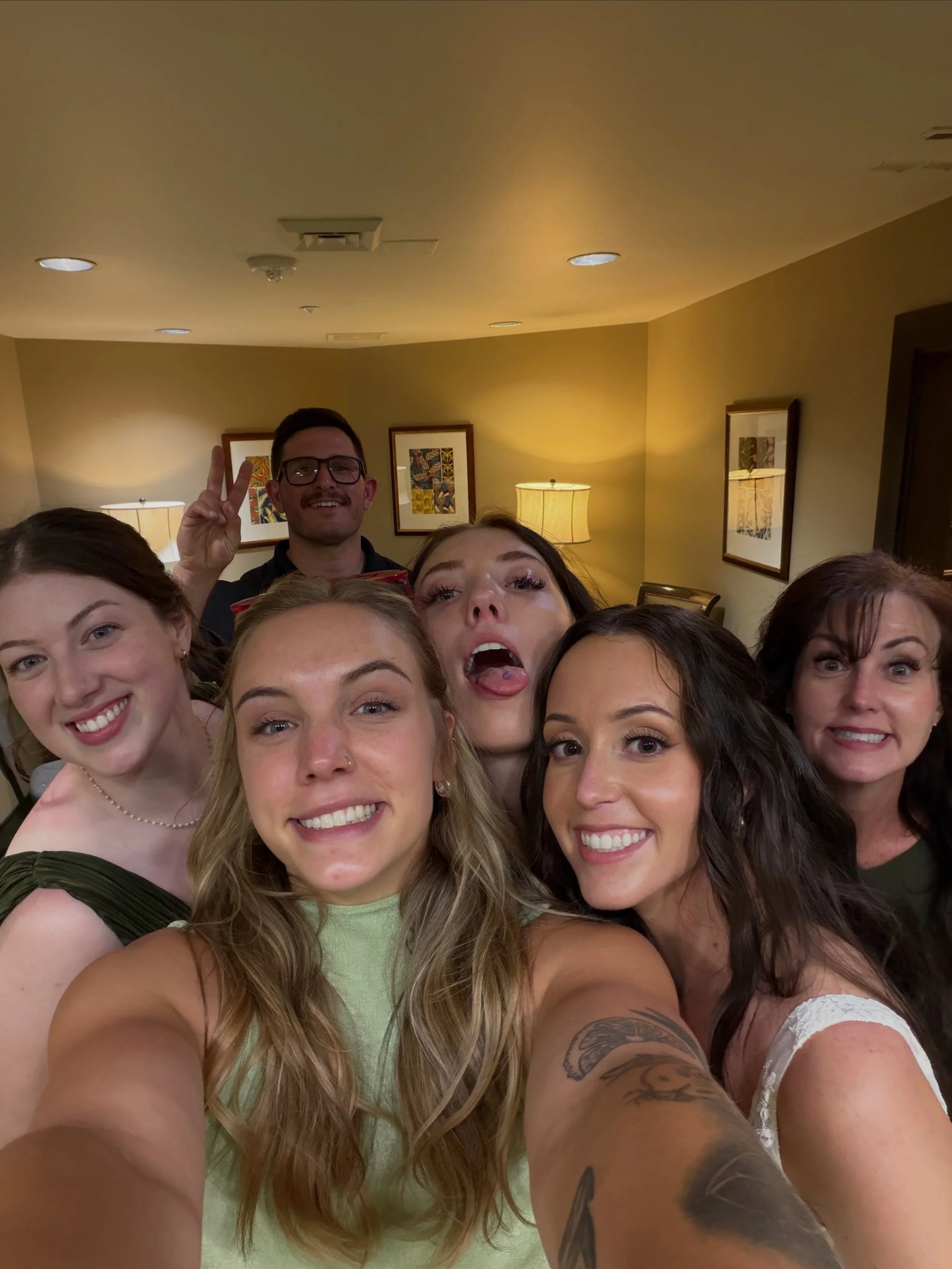 sheester got married🤩💍