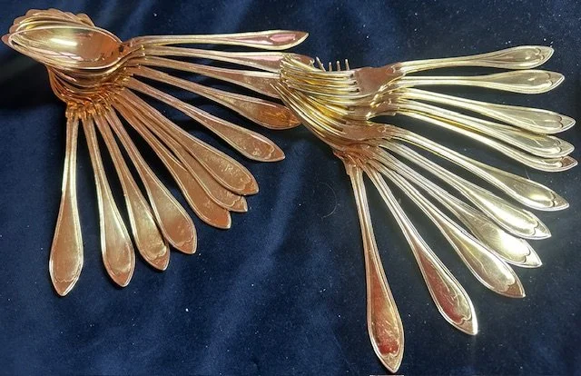 11 dessert vorken & 12 dessertlepels, verguld Zilver Belgë 1850