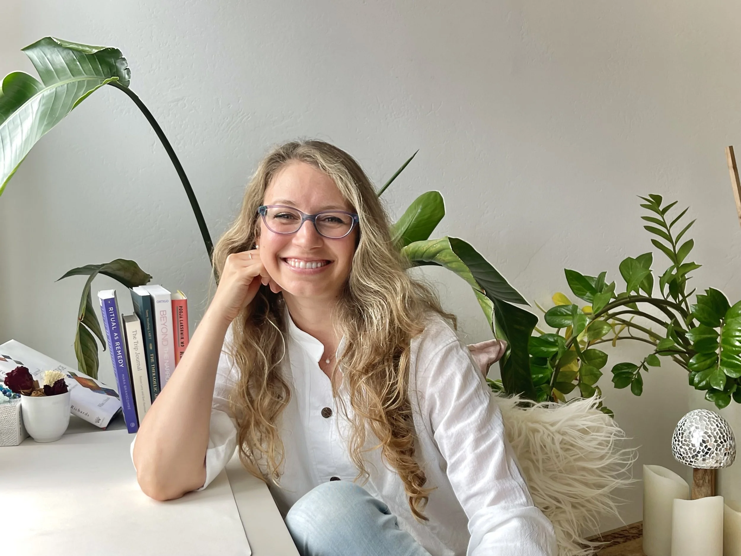 Holistic Psychiatrist, Dr. Patricia Pop offering ketamine assisted psychotherapy, medication management, brainspotting, and therapy across California. Books about ADHD and psychedelic preparation and integration and psilocybin reference in mushroom