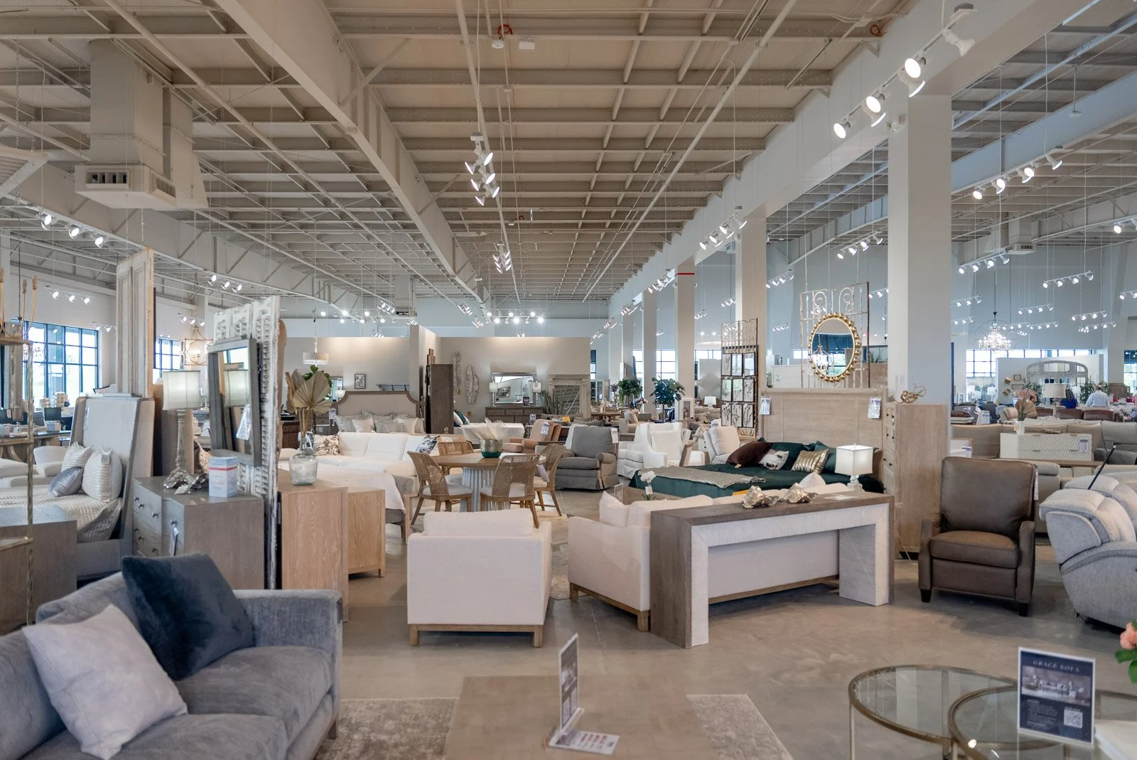 AFD Gonzalez - For-WEB-1022.jpg