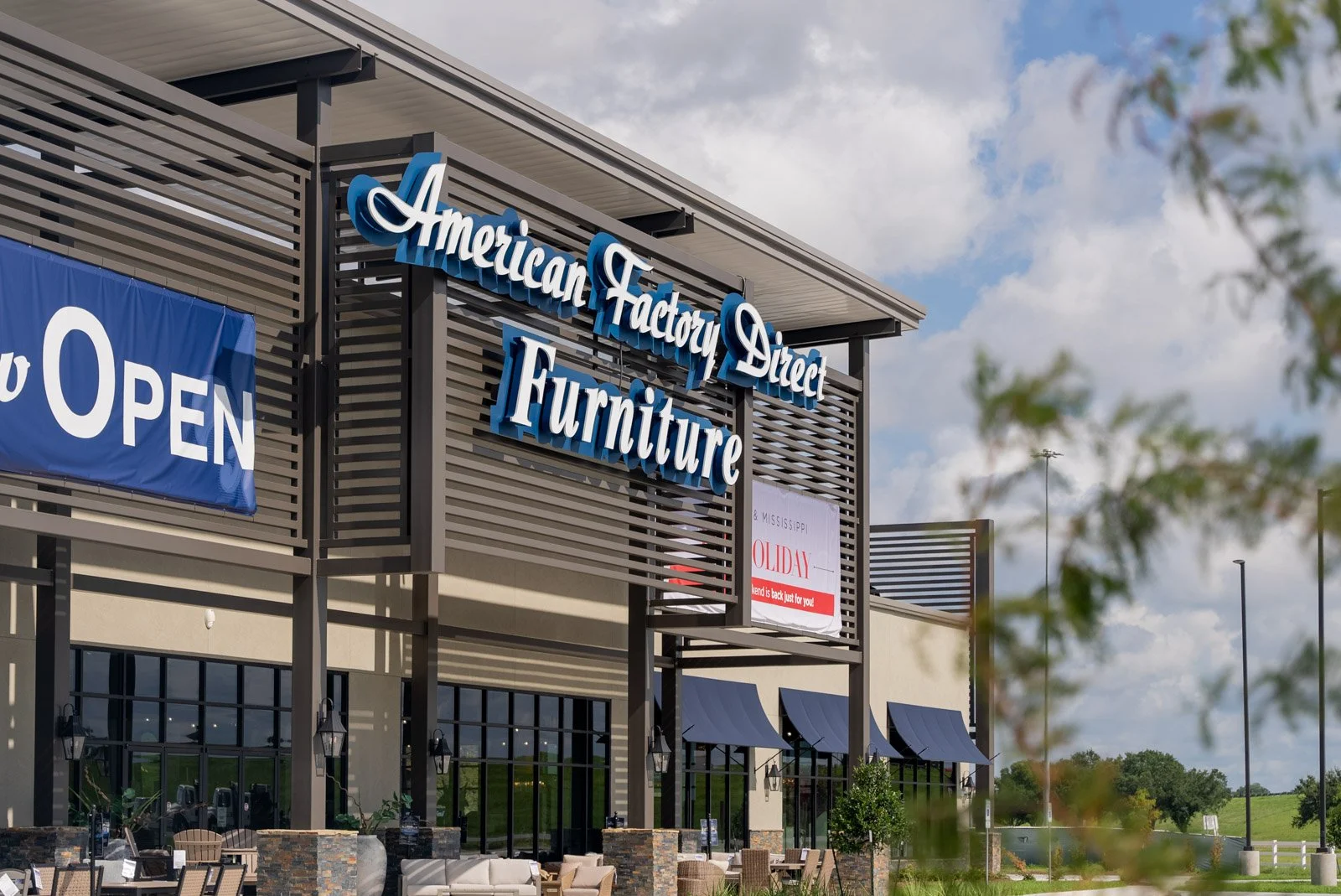 American Factory Direct Gonzales: A Collaboration of Creativity and Expertise