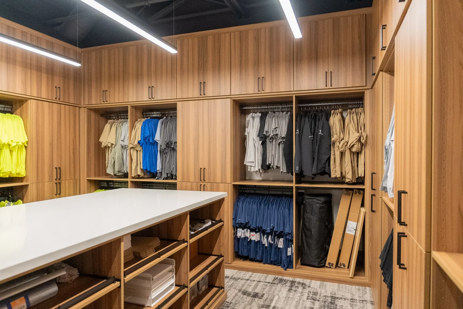 Ribbon Cutting - For-WEB-1144.jpg