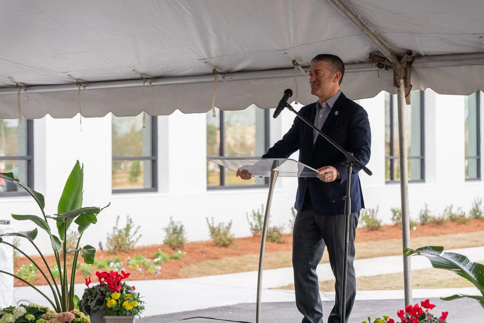 Ribbon Cutting - For-WEB-1095.jpg