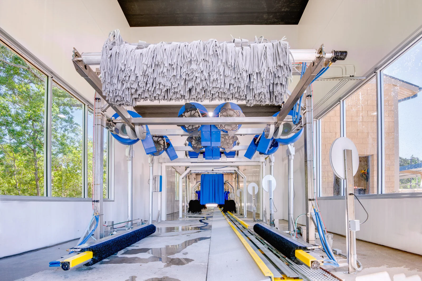 Pelican-Pointe-Car-Wash-design-build-Lafayette