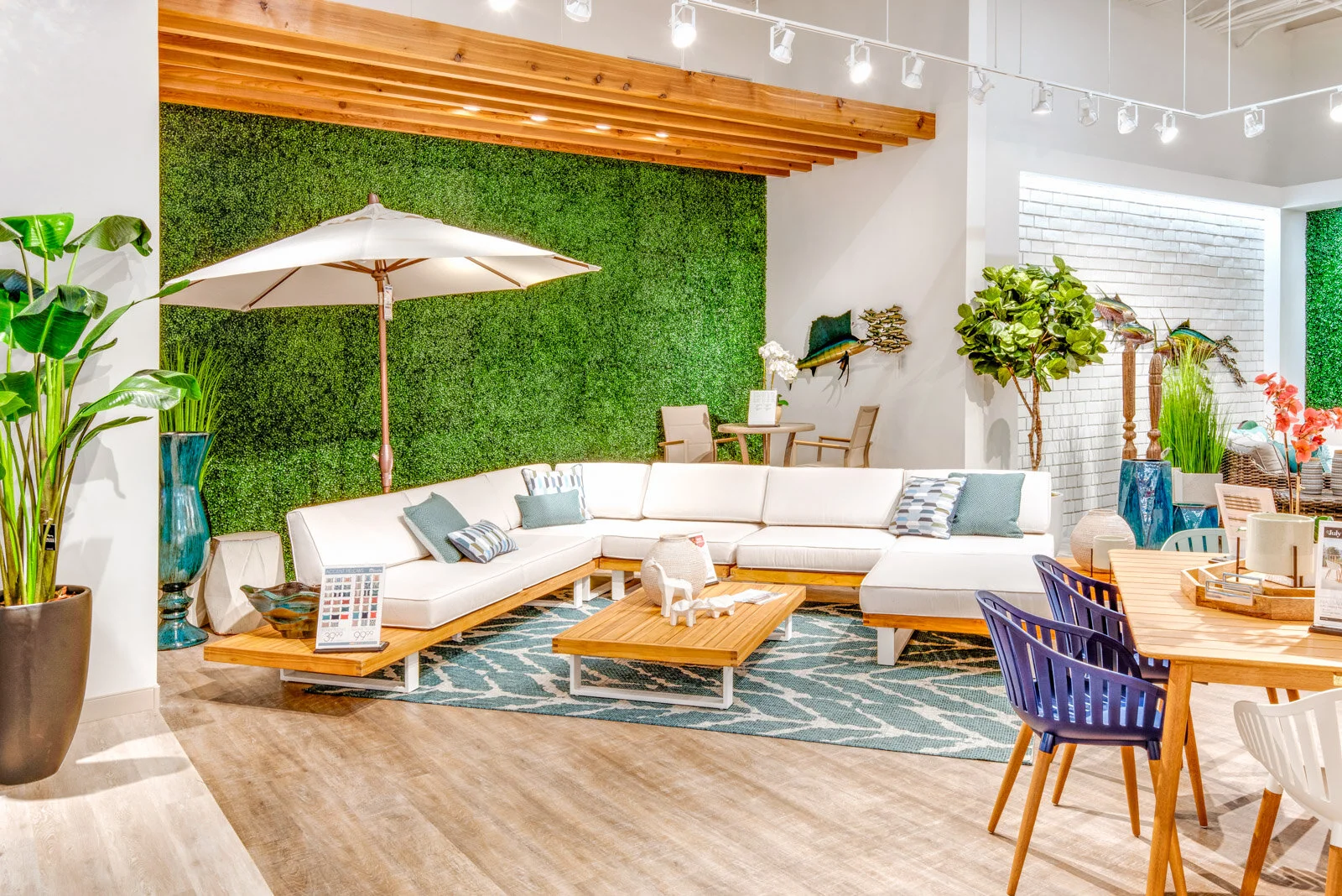 Rooms-to-Go-design-build-Brandon