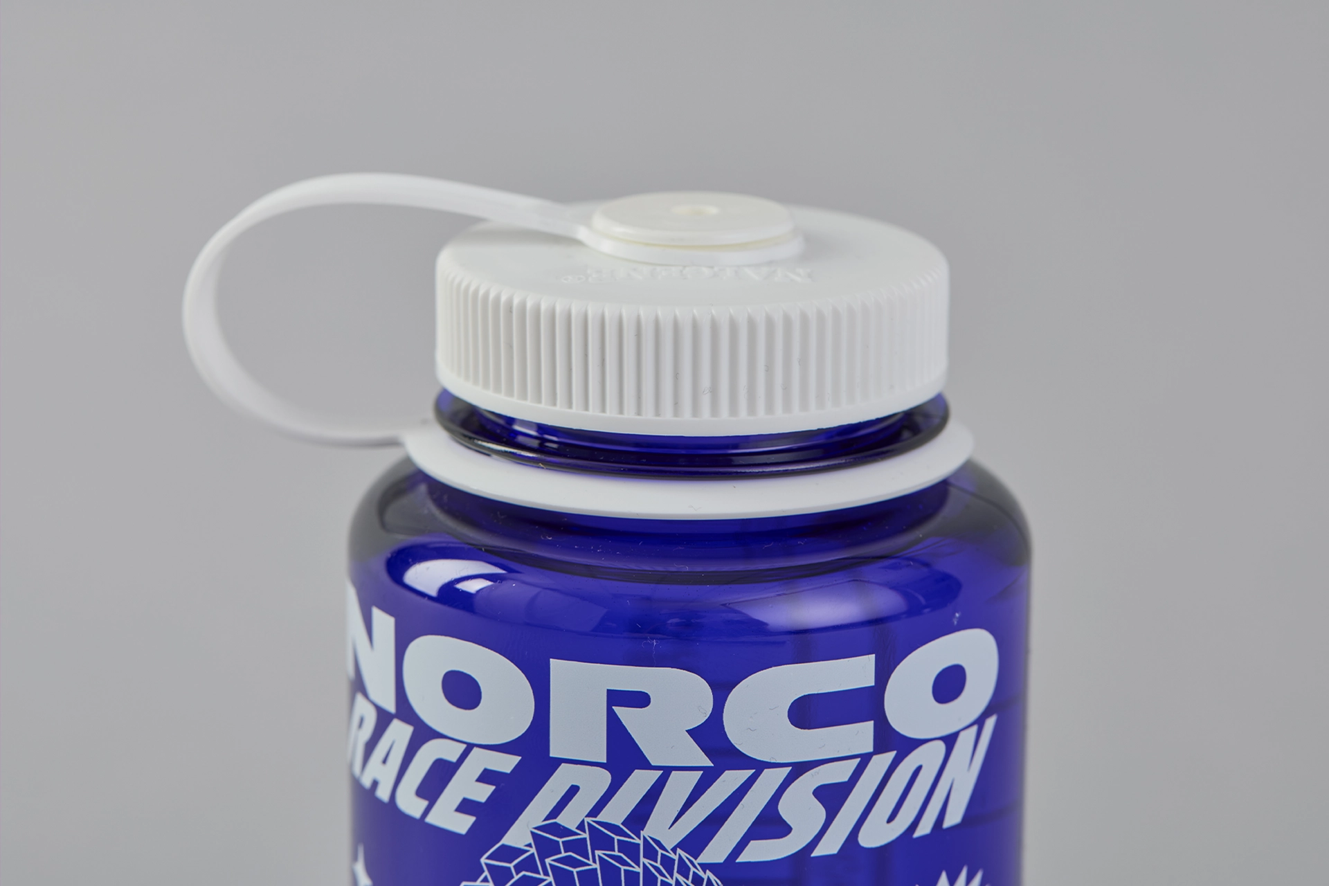 Norco_Nalgene_Detail_Shot_2.webp