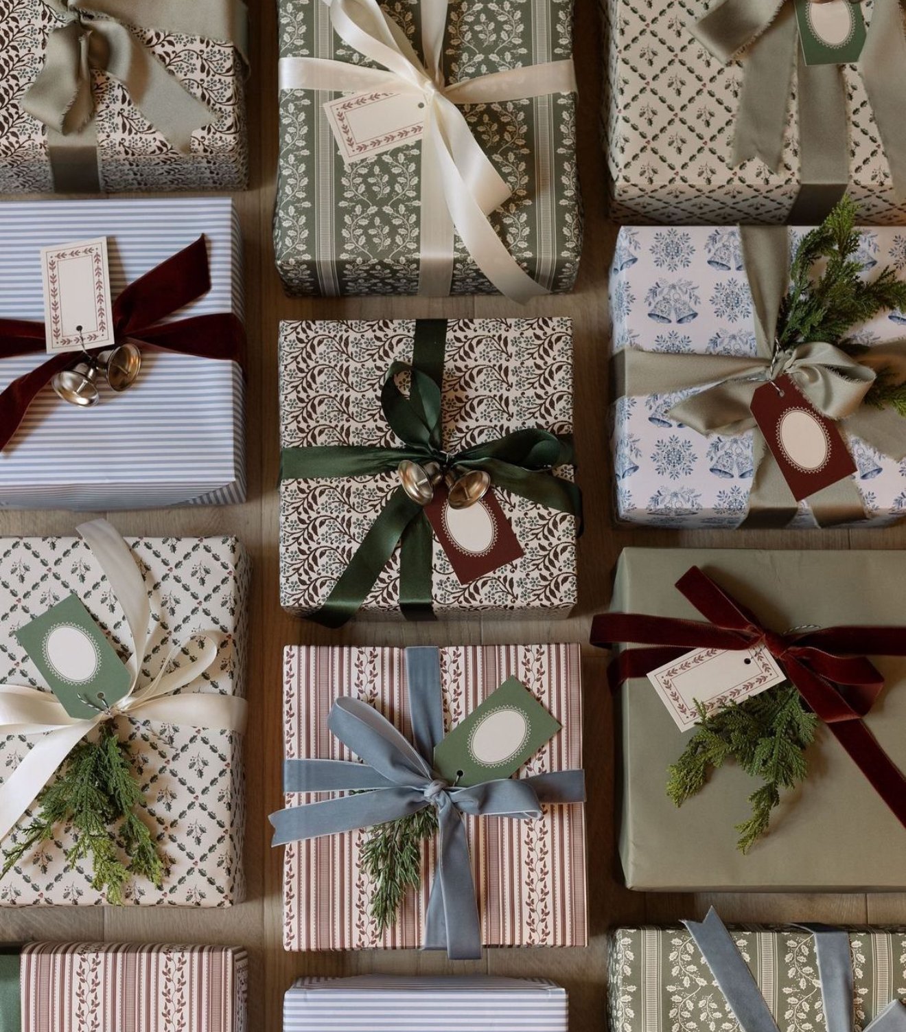 Holiday Gift Wrapping & Styling Package