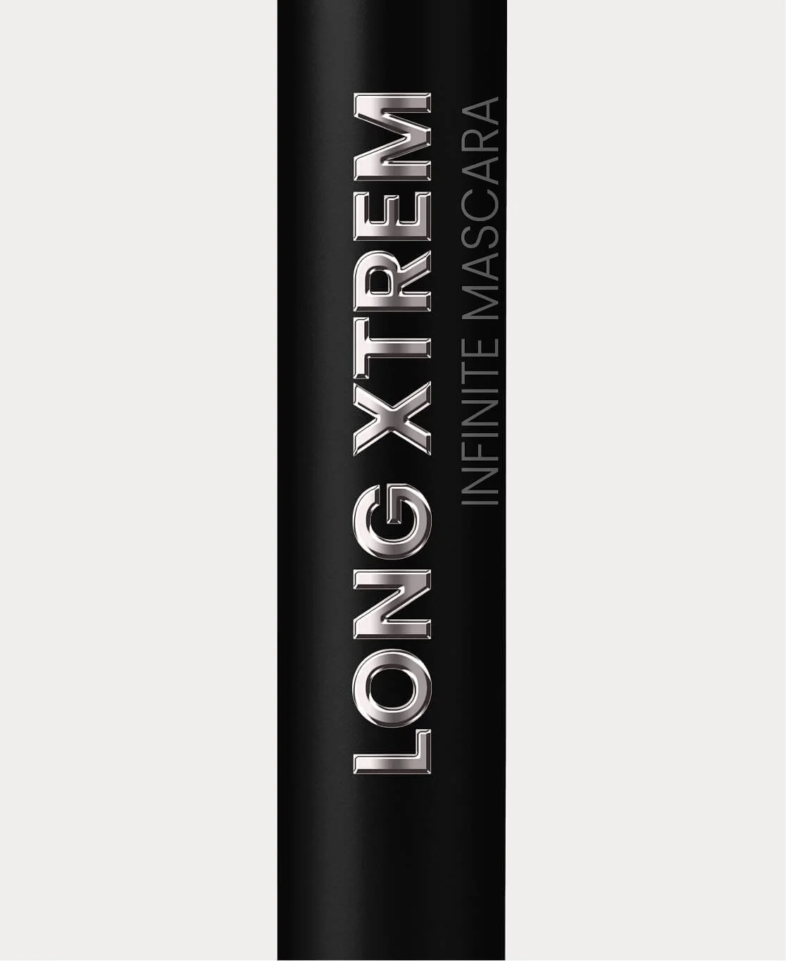 Un tubo de gel de ducha con la marca LGXTREME_Mascaras deliplus_mercadona_Packaging de cosmetica de estudio berlin