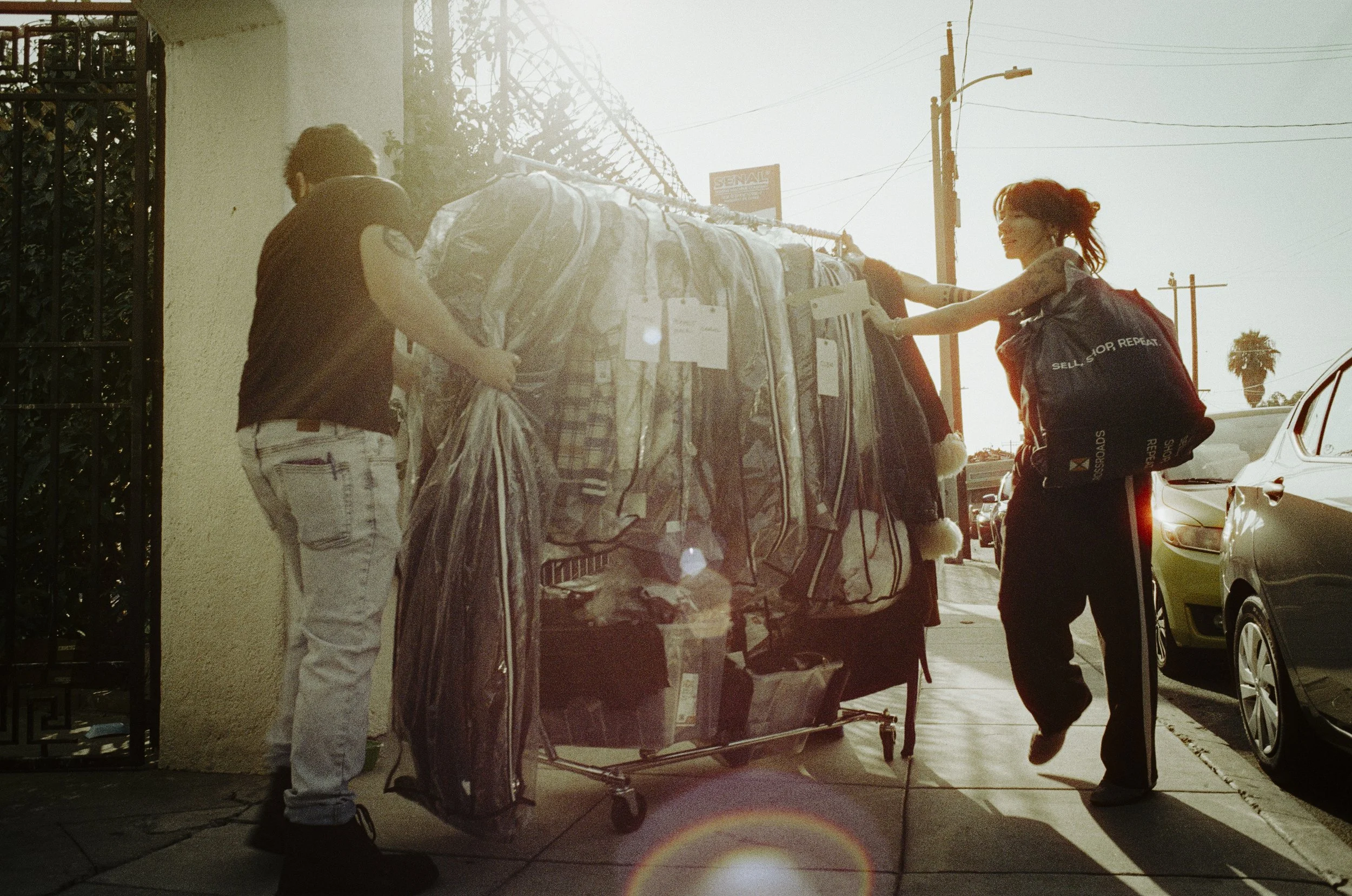 Sold Out (film)-107.jpg