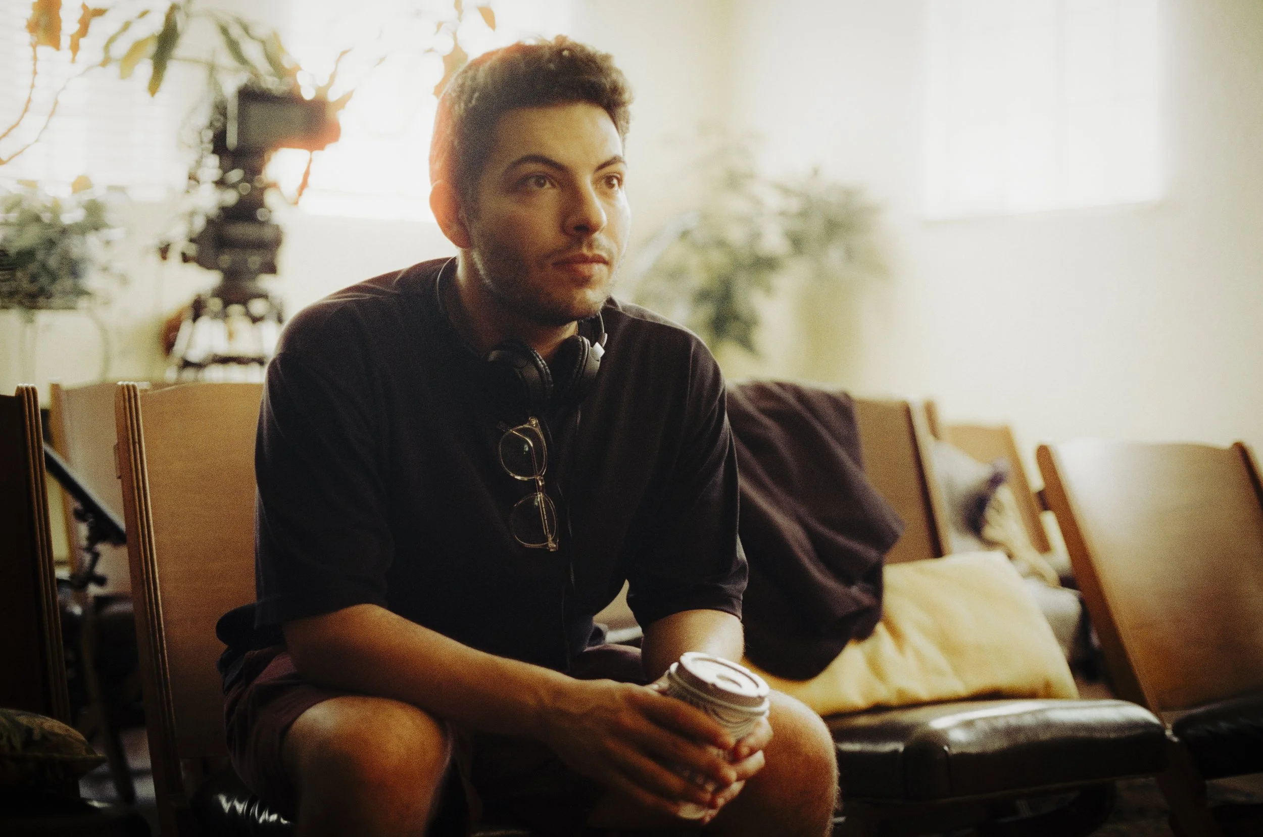 Sold Out (film)-041.jpg