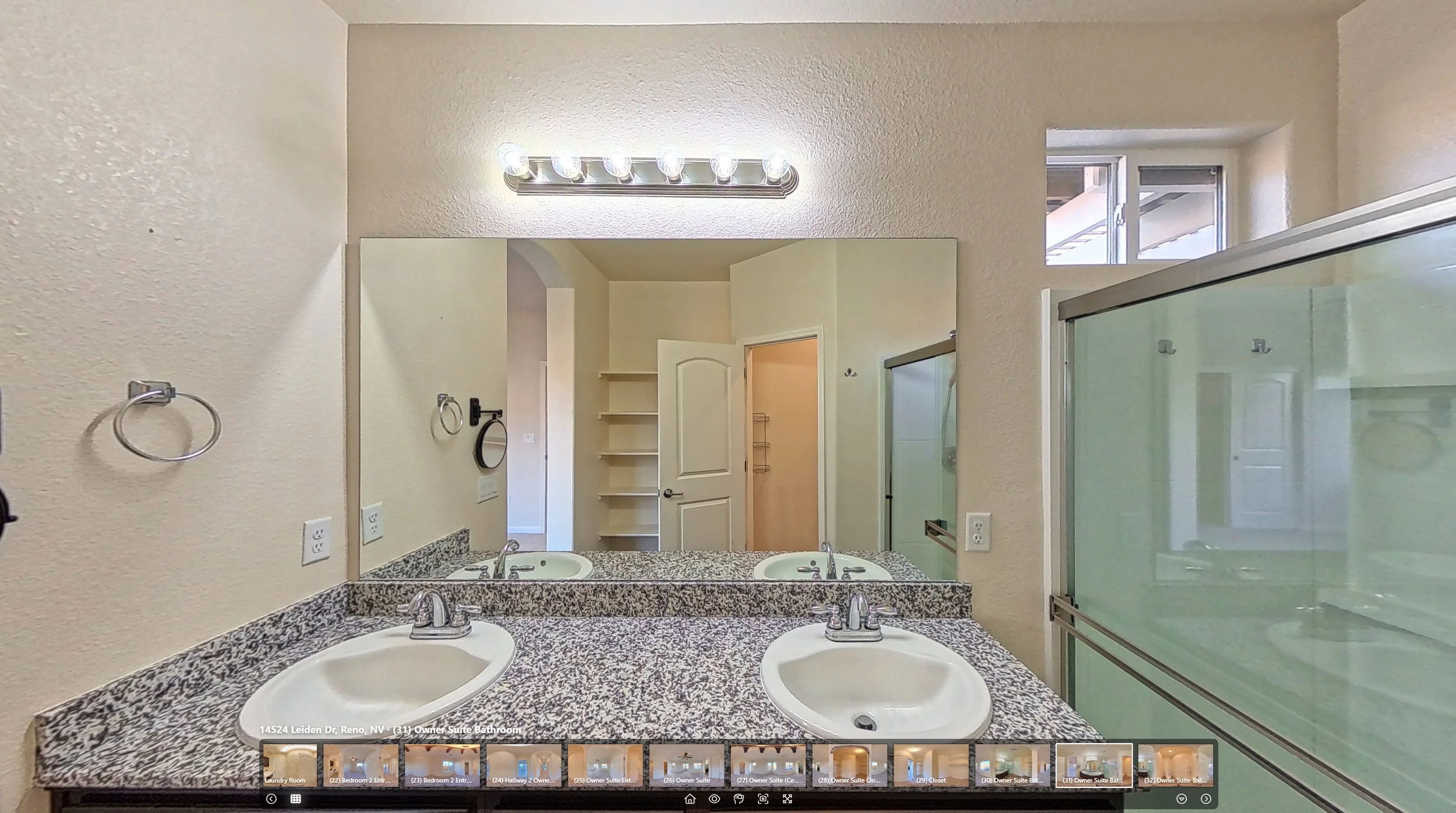 04 Panoee Owner Suite Bathroom.jpg