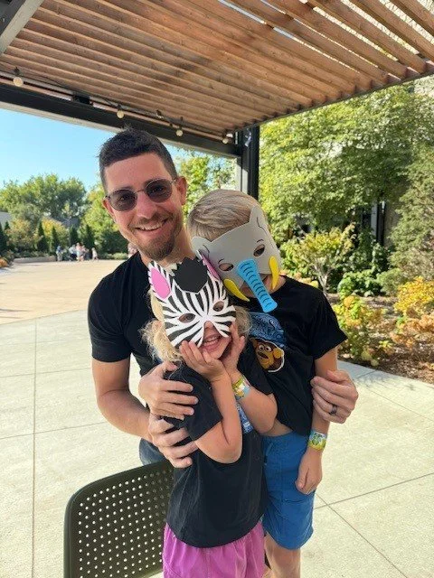 Zac & Kiddos - Zoo 2024.jpg