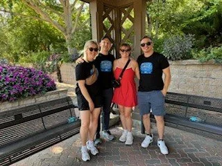Aaron-Liz-Ben-Erin - Zoo 2024.jpg