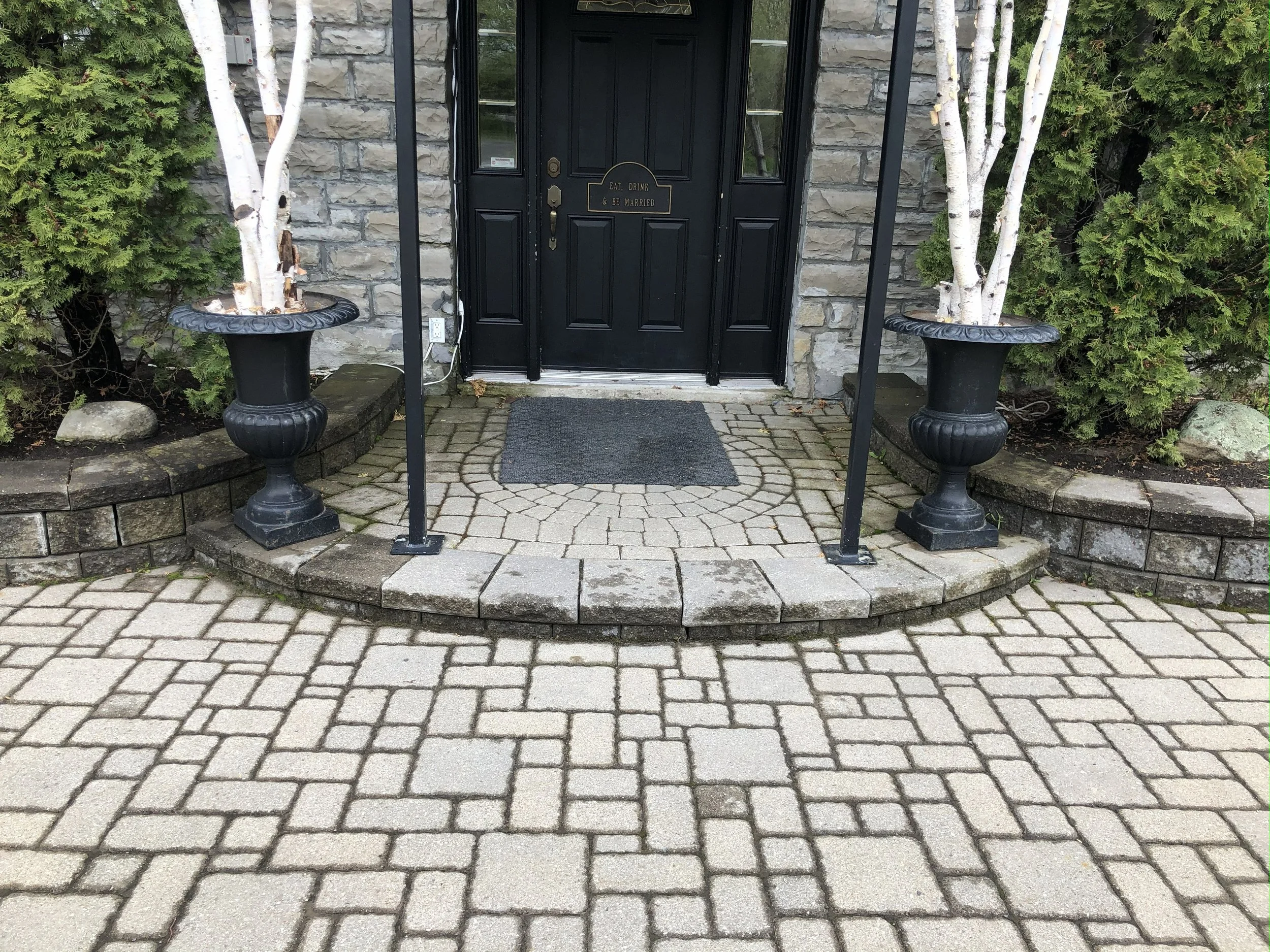 Munster Schoolhouse front entrance before