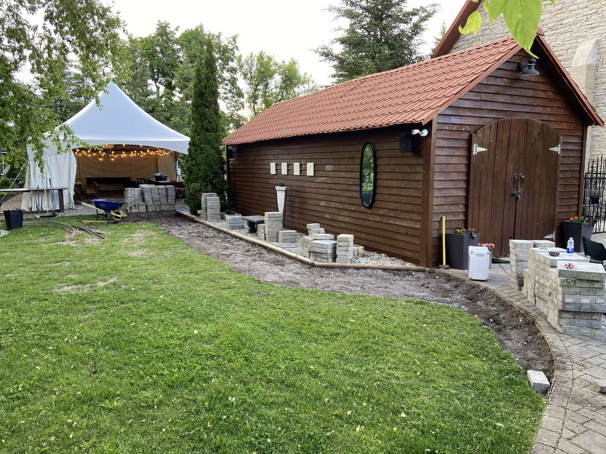 2876 Munster rd backyard during