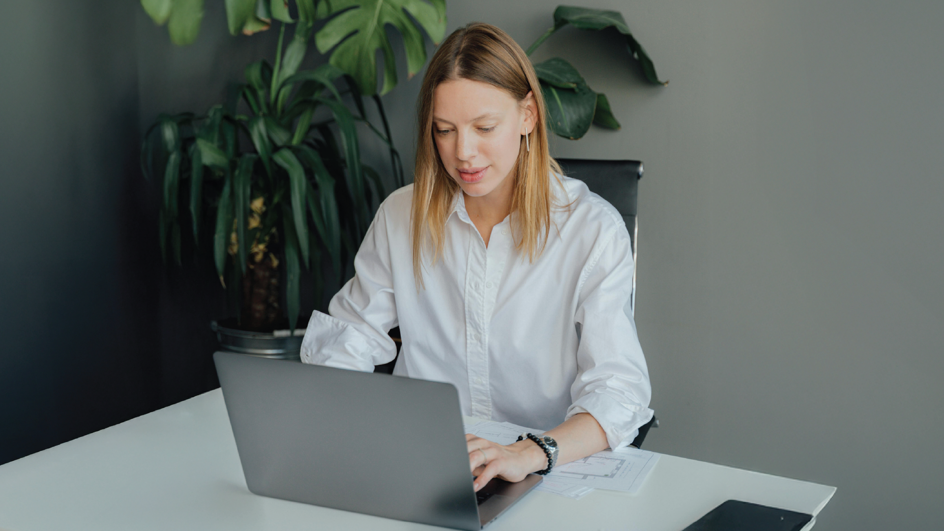 Relationship Banking in a Multi-Banked World