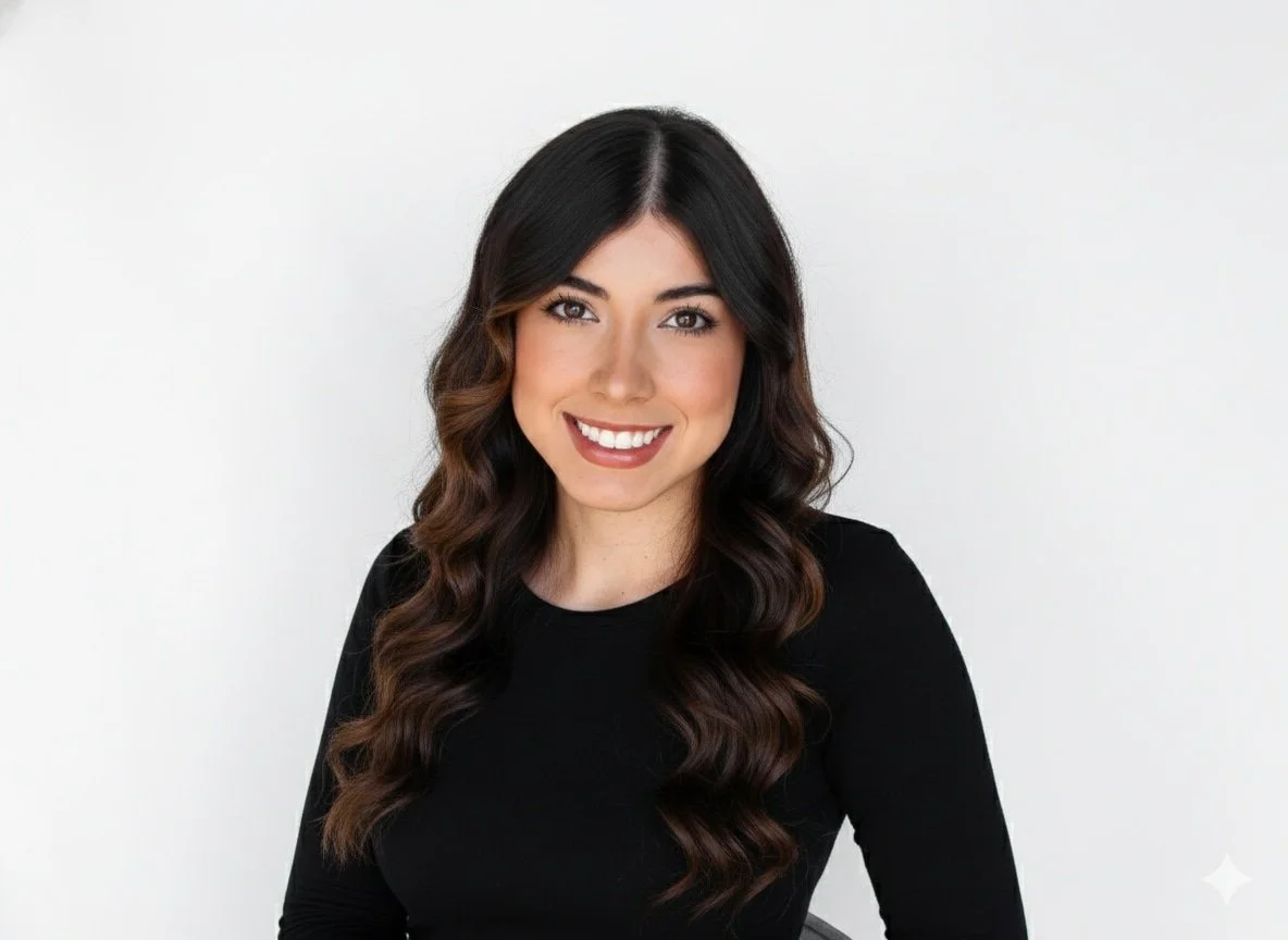 Kailie Hopkins Headshot