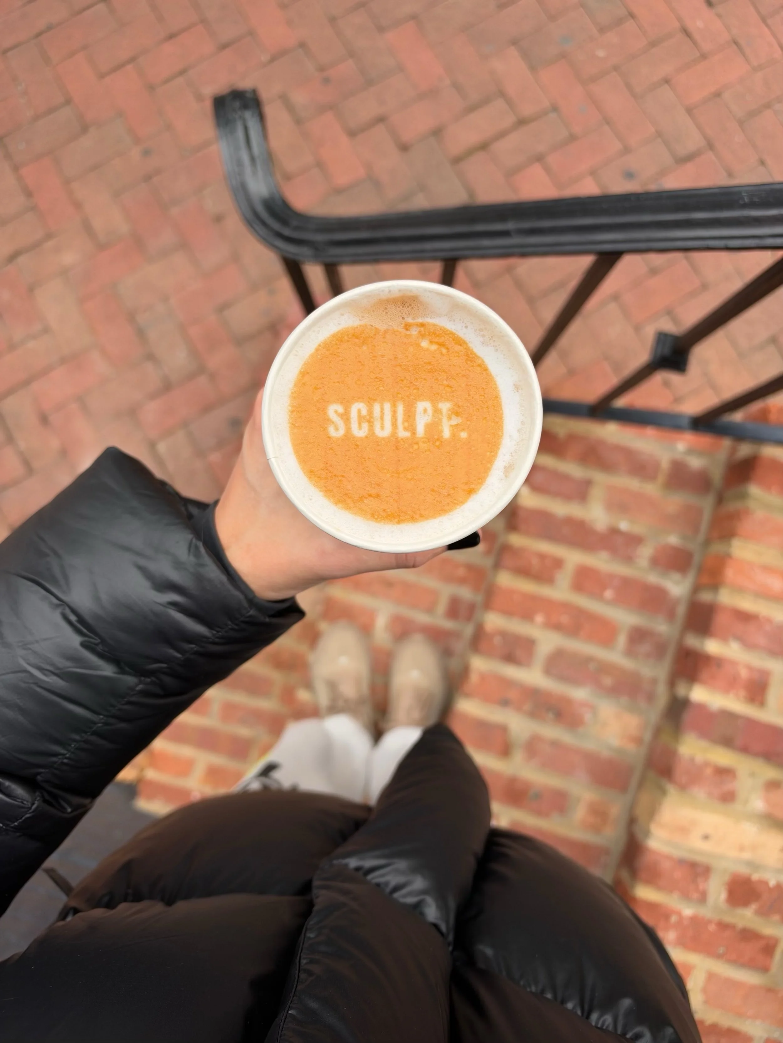 Happy Fall Break, SCULPT.! Wherever the weekend finds you, we hope it comes with a coffee this good. 🤎