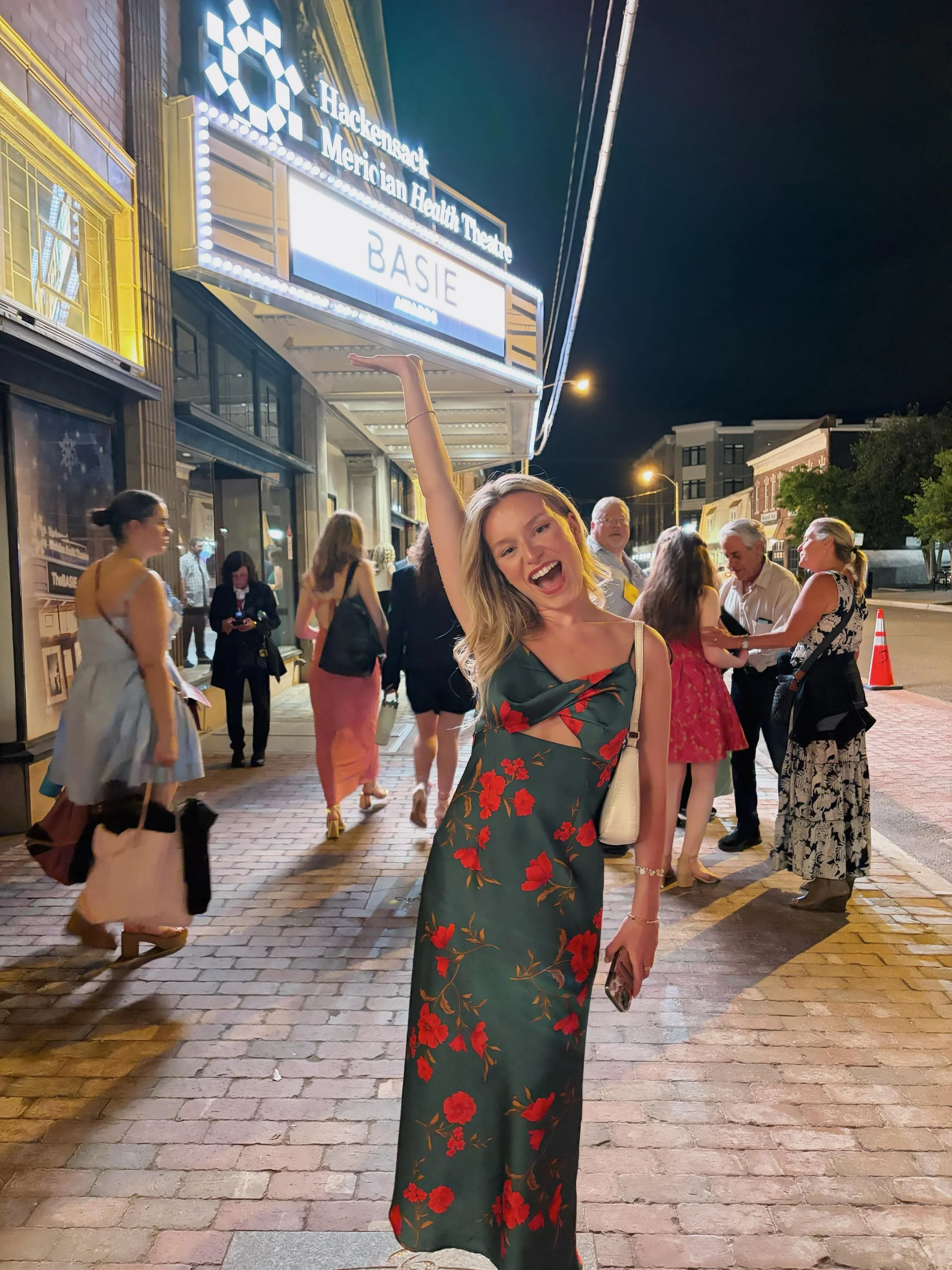 BASIES YR ✌️ love u @dramafths always beaming with pride for our fabulous students and staff!!! 🩷 what an incredible night celebrating arts education 😘