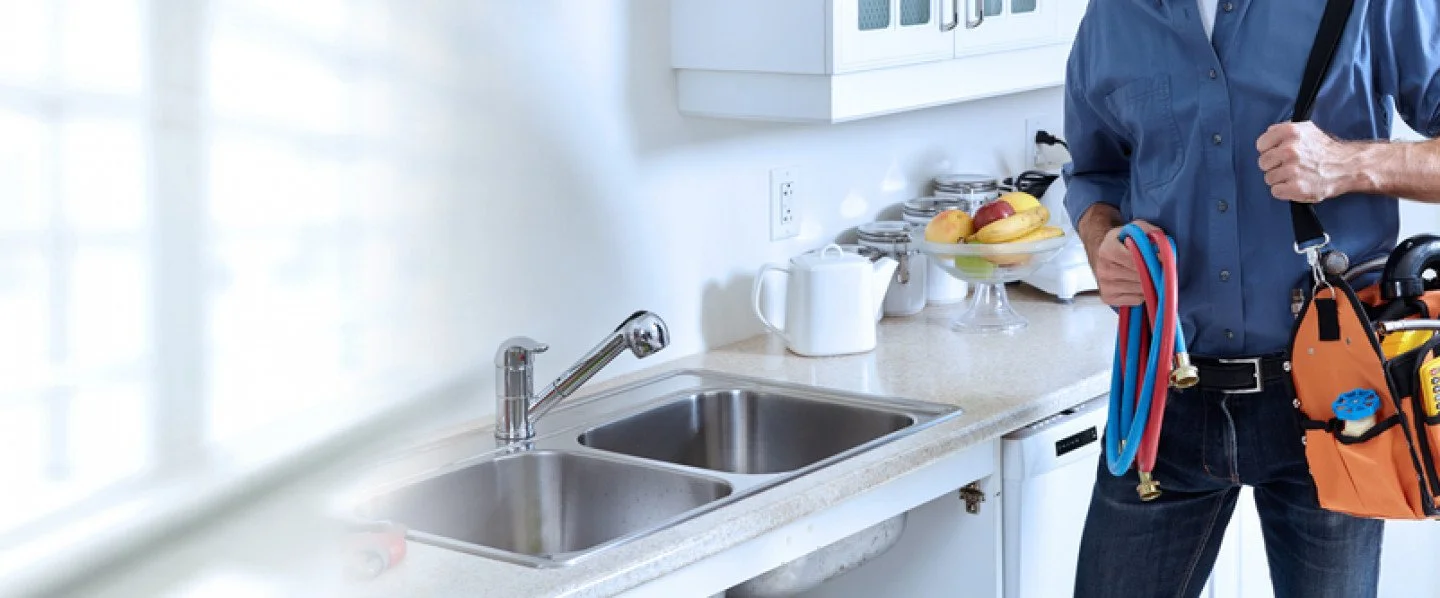 Geometric drawing of an outline square with sections divided by vertical, horizontal, and circle lines.