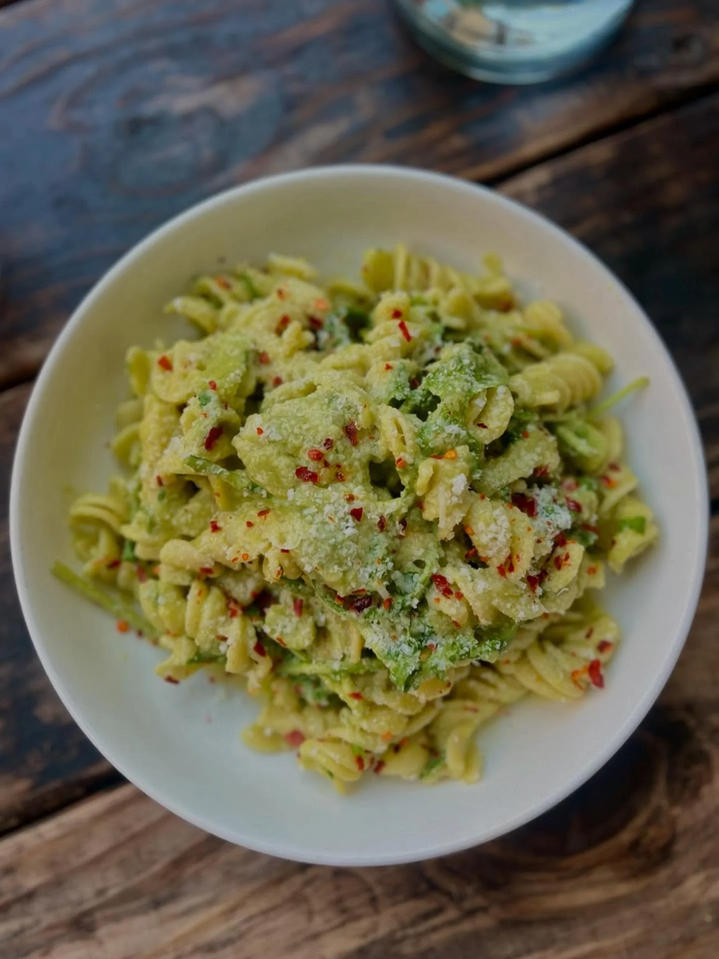 Late summer Fusilli 🌱 leek salsa verde, arugula, pecorino, chili. Bright and creamy, a perfect ode to the end of a vibrant season! 

On the menu at Capitol Hill ⛱️

#fusilli #seattlepasta #summereats #seattlesummer