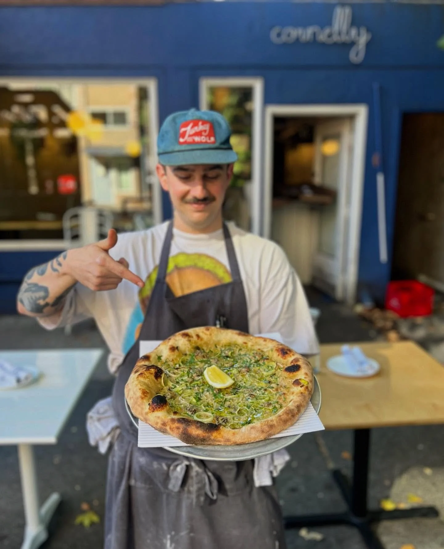 Happy October people!! Stoked to let you know that online ordering is available for pizza in Queen Anne! Testing the waters with this &mdash; just opening it up on weekdays for now. 

Links in bio to order at either location, and feel free to DM us i